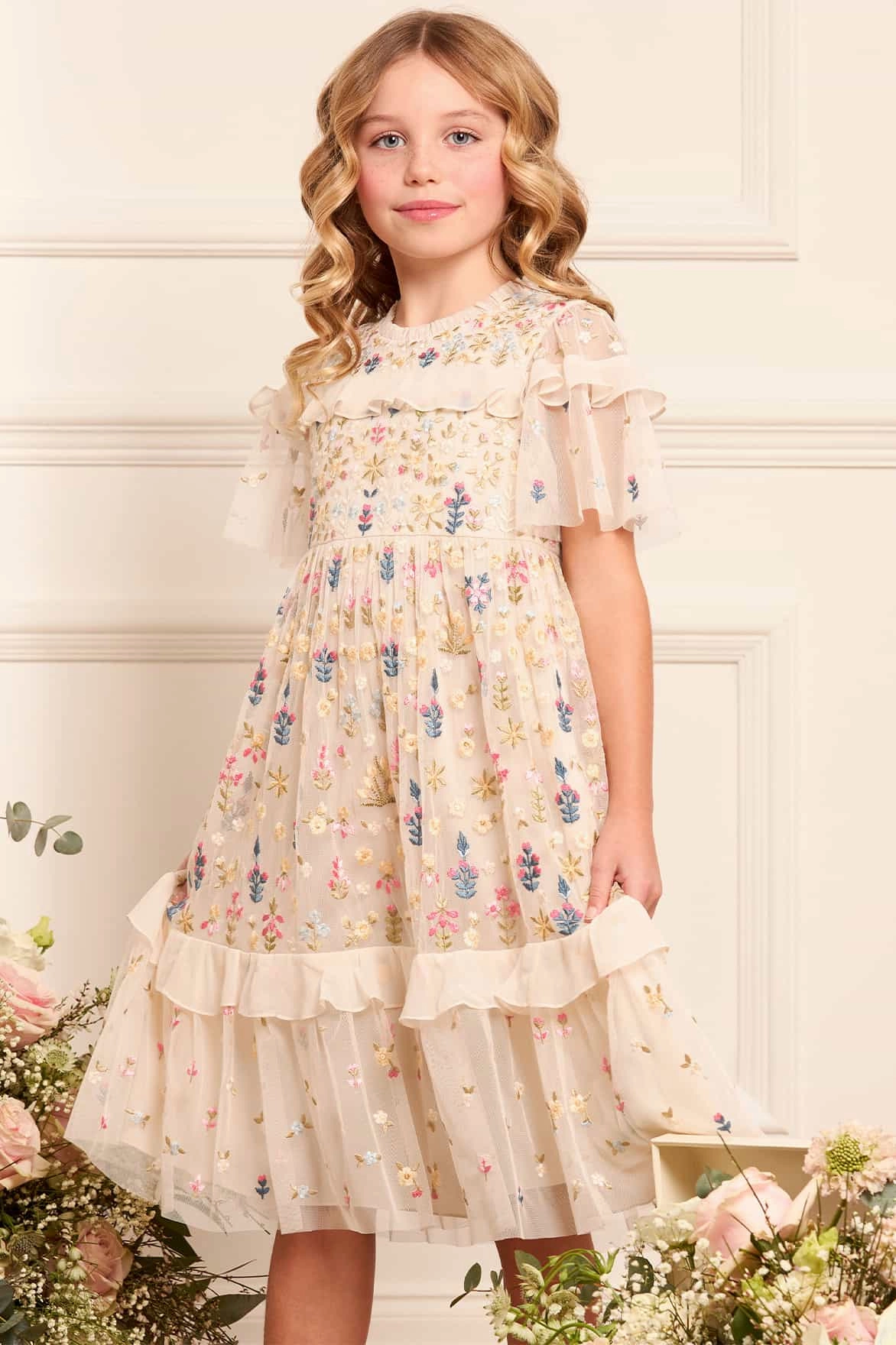 Flowerbed Embroidery Kids Dress Resilient Elasticity