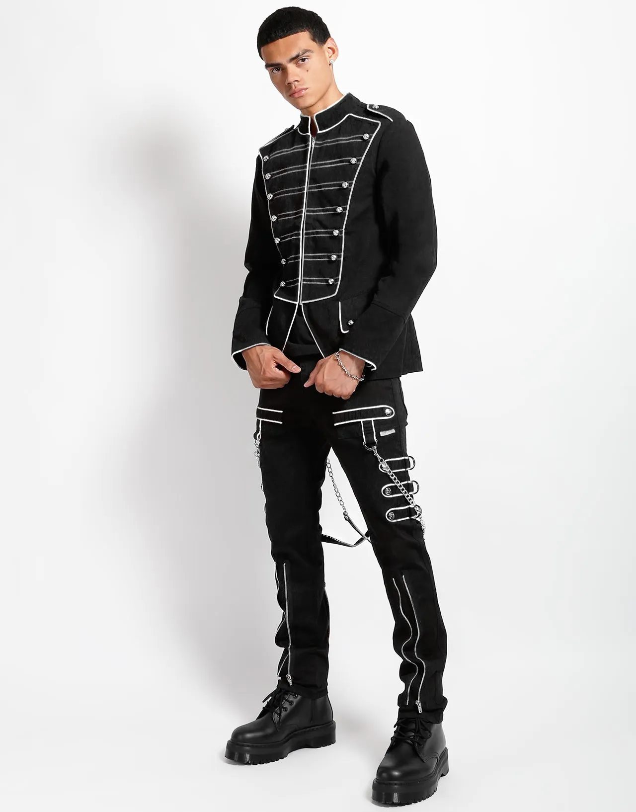 DoubleLayered Collar Snag Free Zipper Technology MY BAND JACKET WHITE