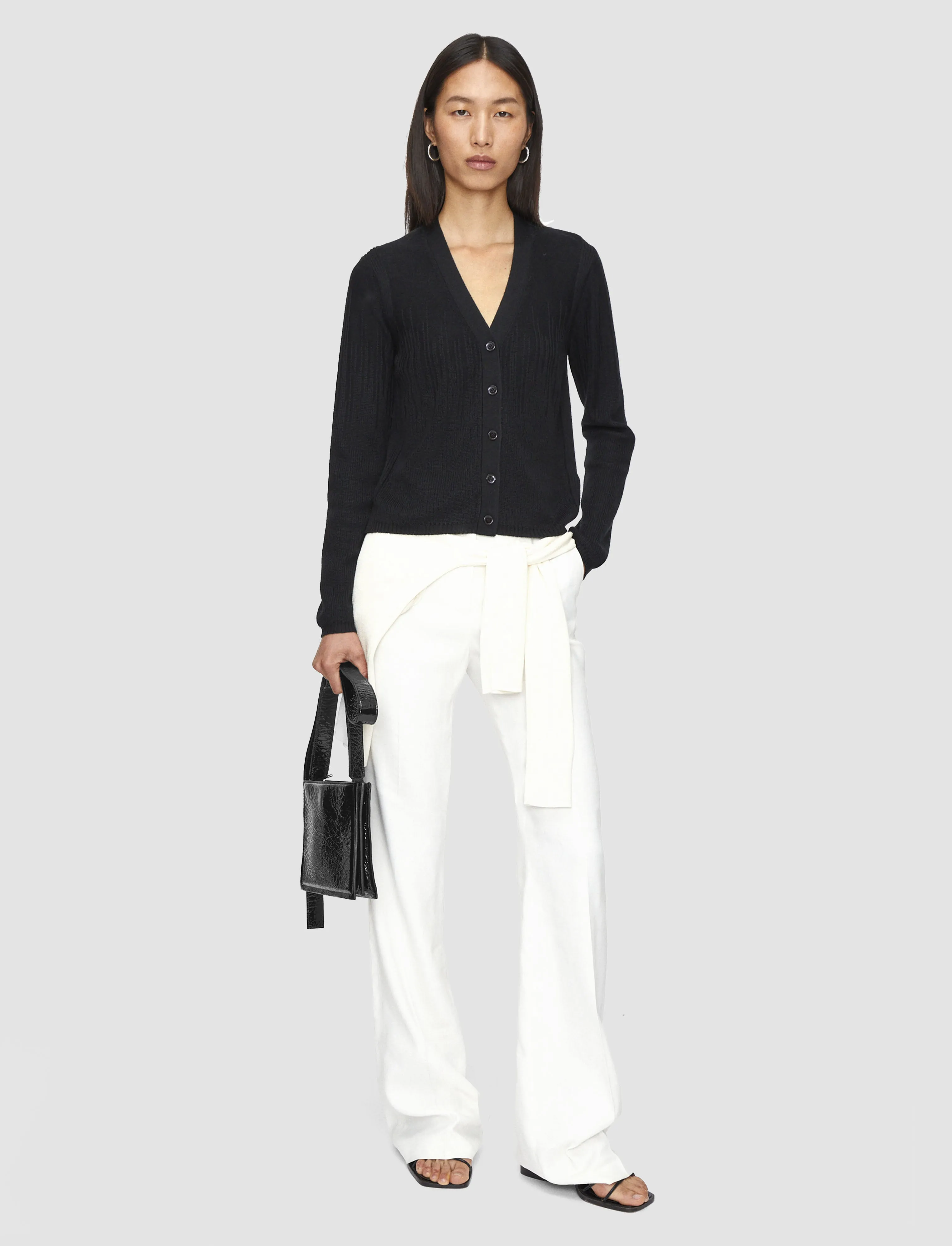 Easy Care Material Reinforced Neckline Stitching Gradient Stitch Cardigan