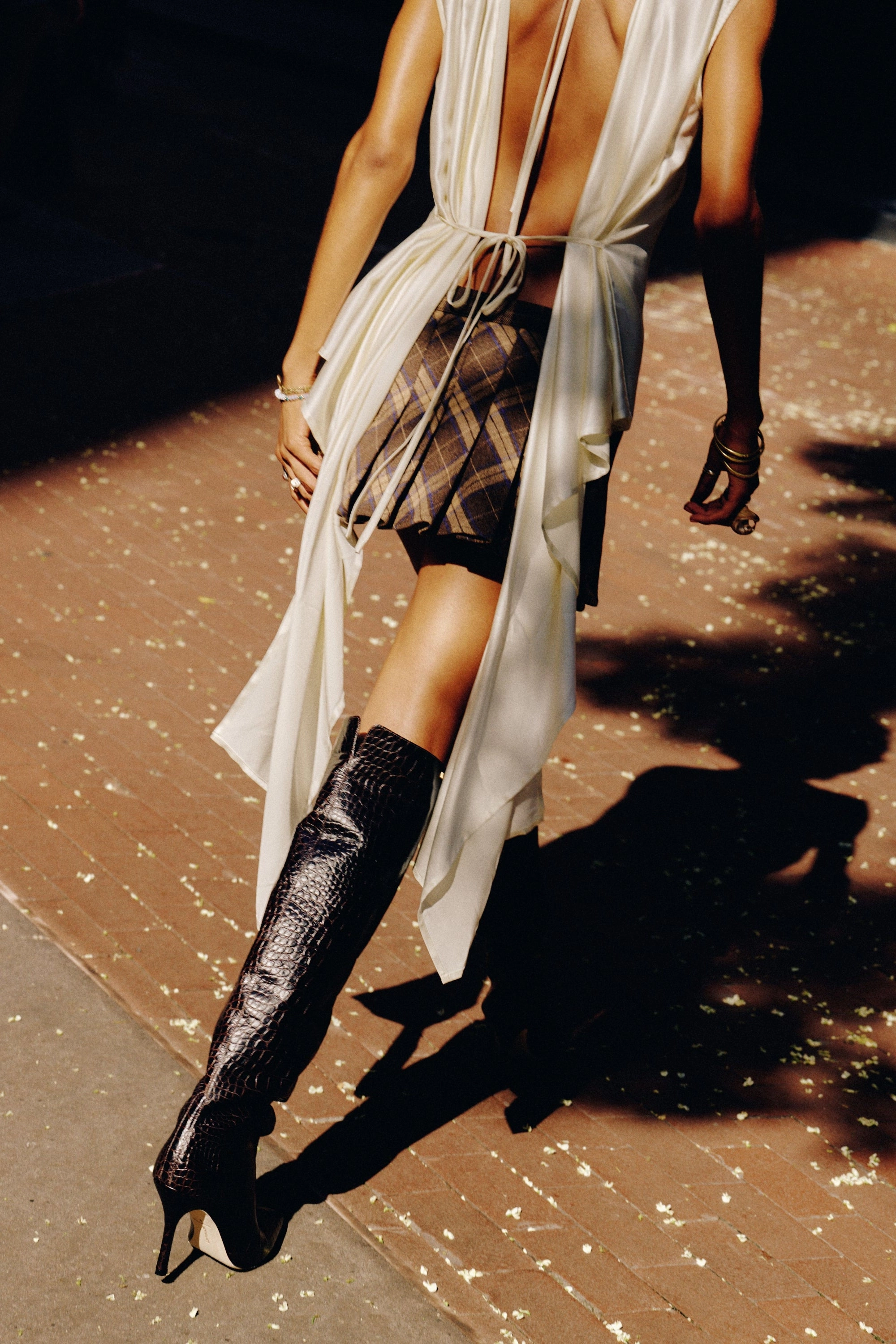 Kate Hi Boot In Brown Leather Deep Shade Pastel tone