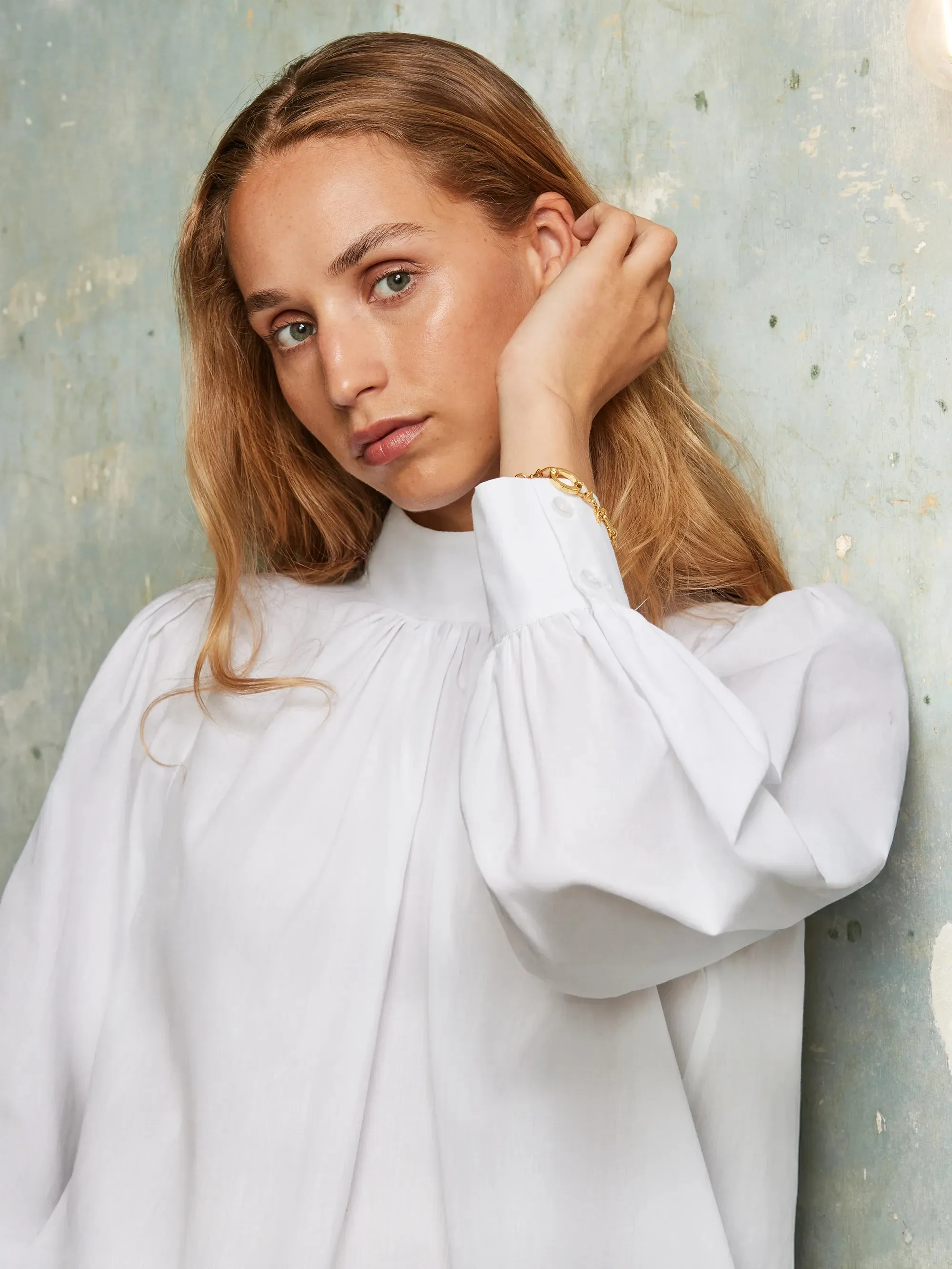 High-Neck Cotton Blouse Adaptive Temperature Control