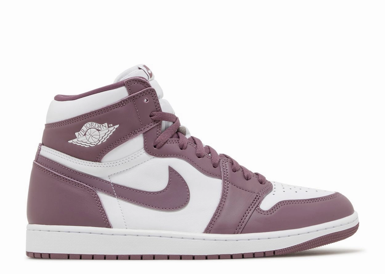 Memory Foam Standing All Stone Gray Air Jordan 1 Retro High OG - Mauve