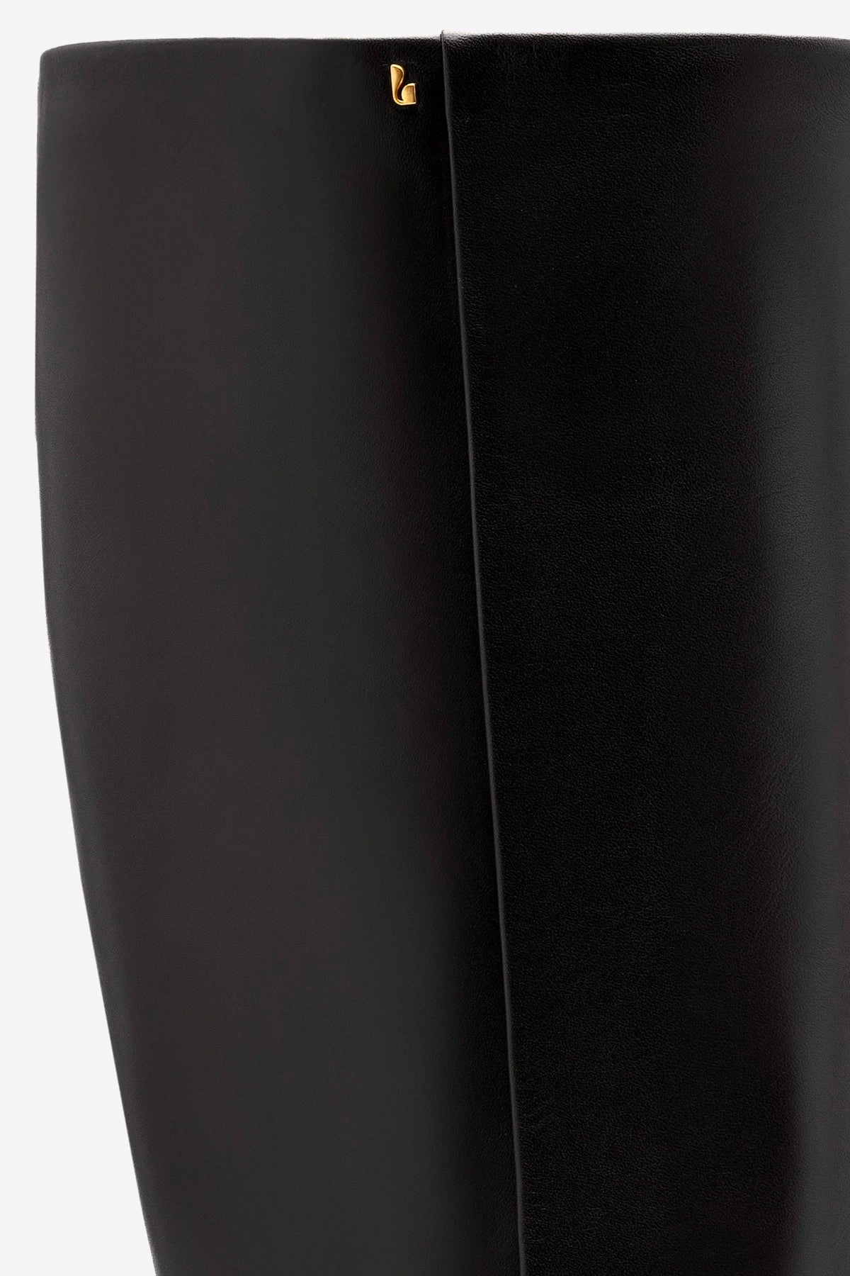 Freeze Proof Autumn Tone Kate Mid Boot In Black Leather