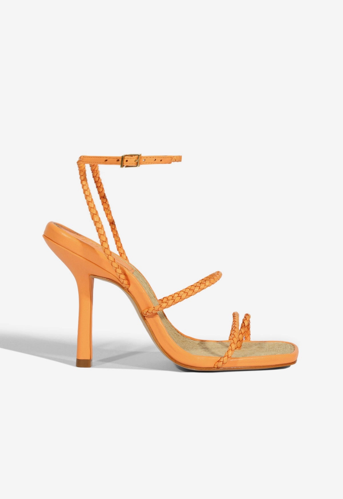 Kaya Straw Sandal Play Mode