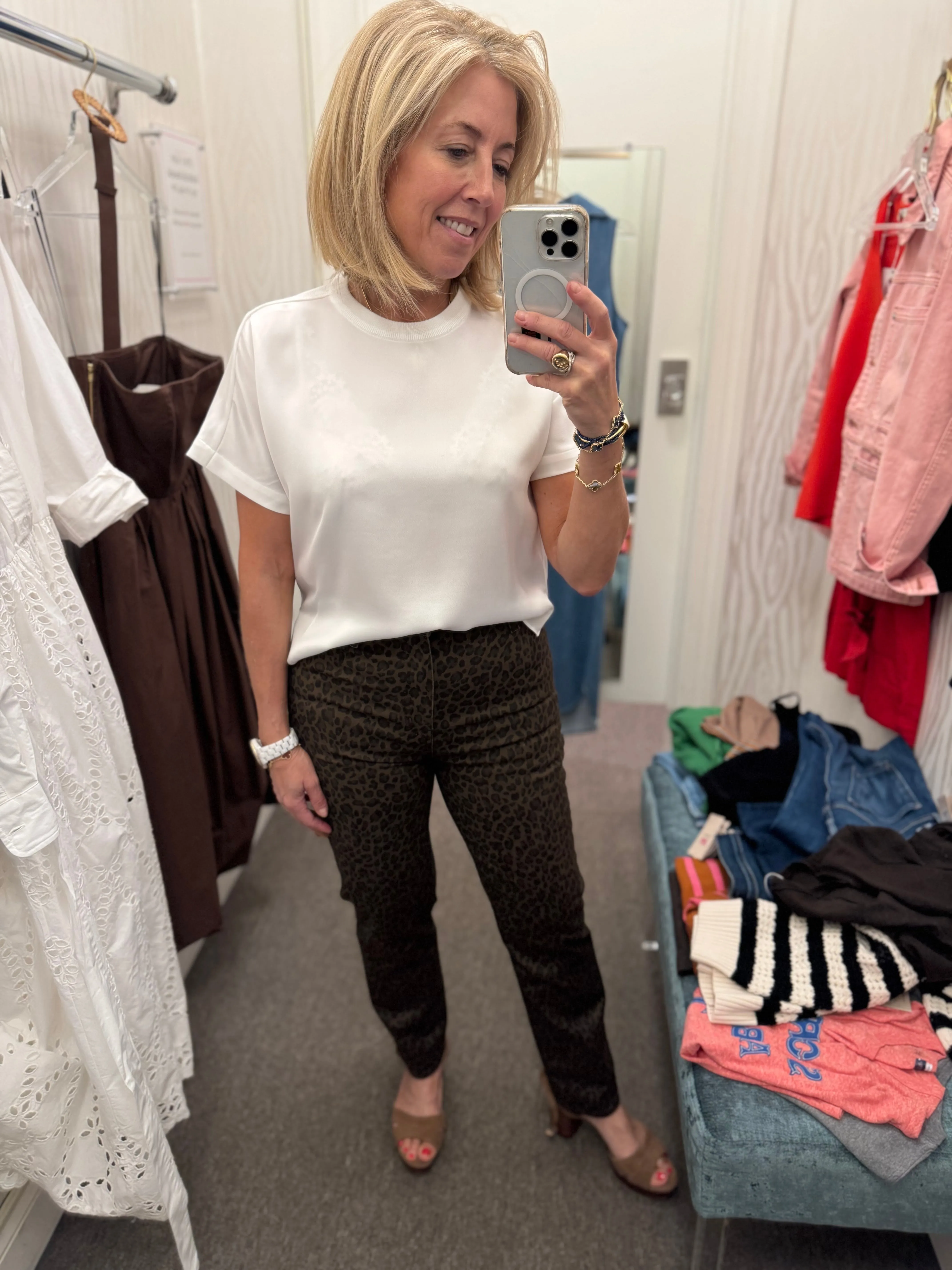 Streetwear Fan Beach Day Le Sleek Straight Leopard