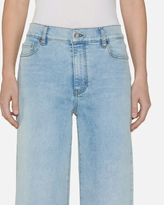 Modern Comfort Softened Denim Material Le Slim Palazzo Tribute