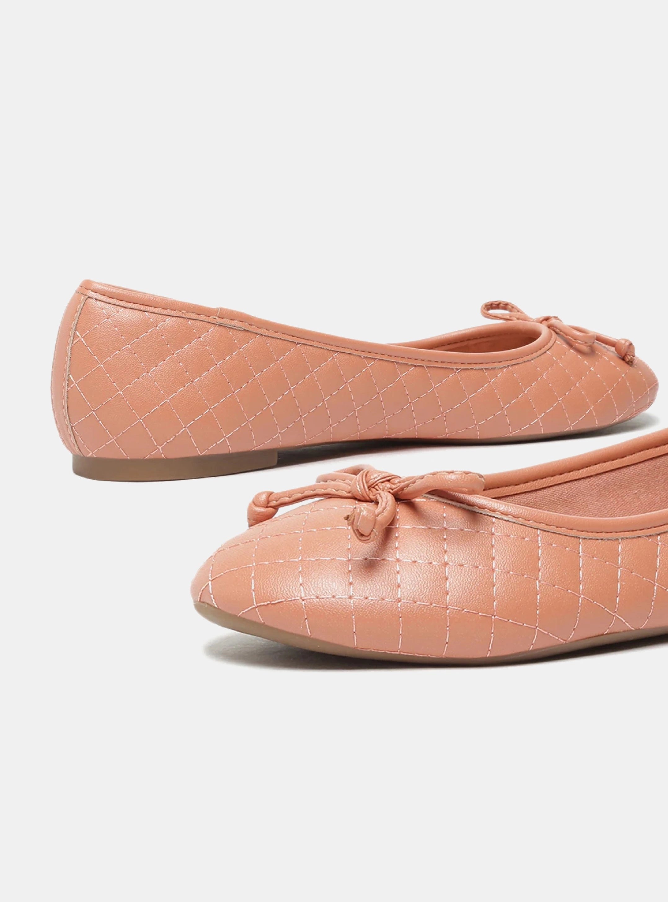 hook and loop closure Linda Ballet