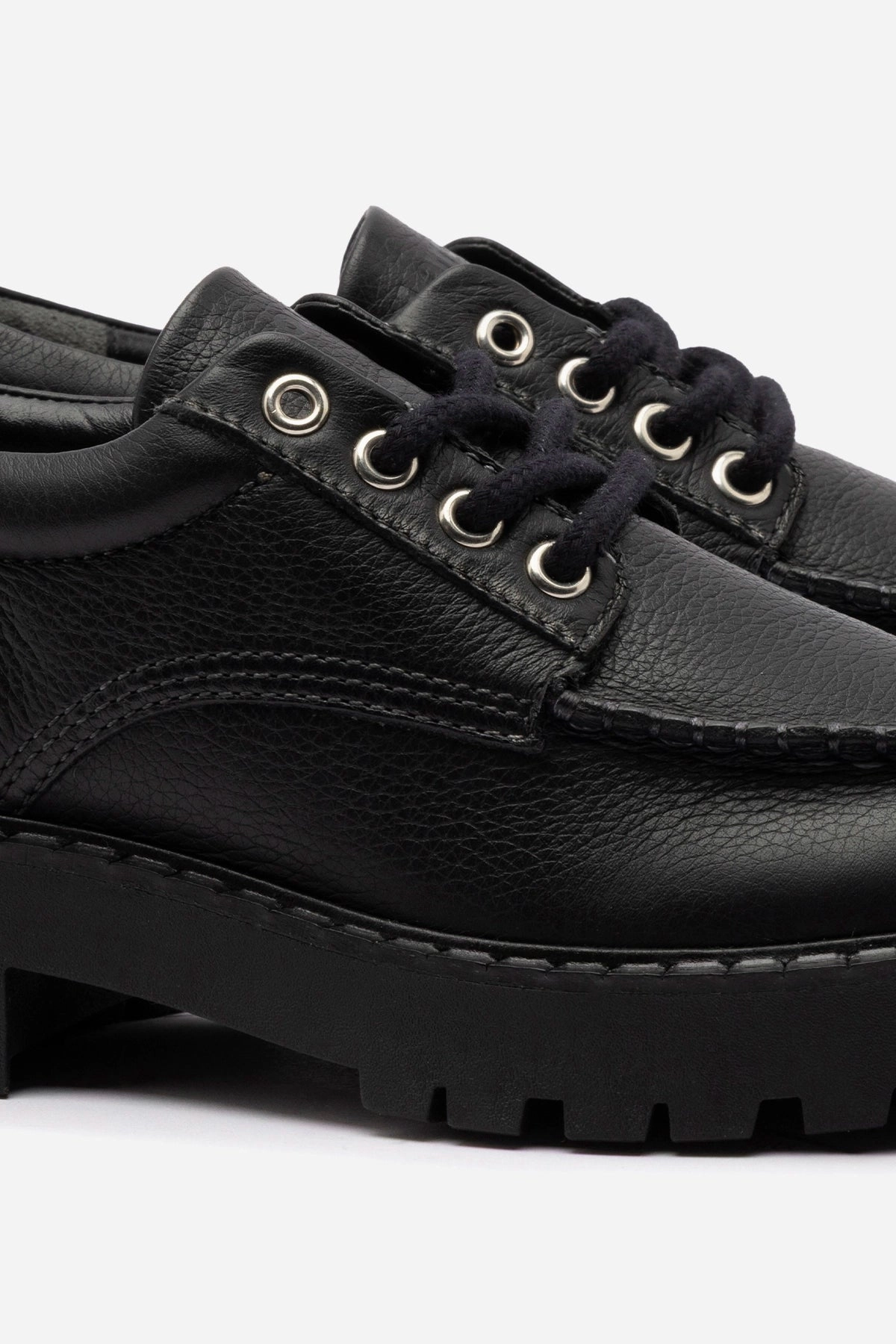 Garden Walk London Lace Up Loafer In Black Leather