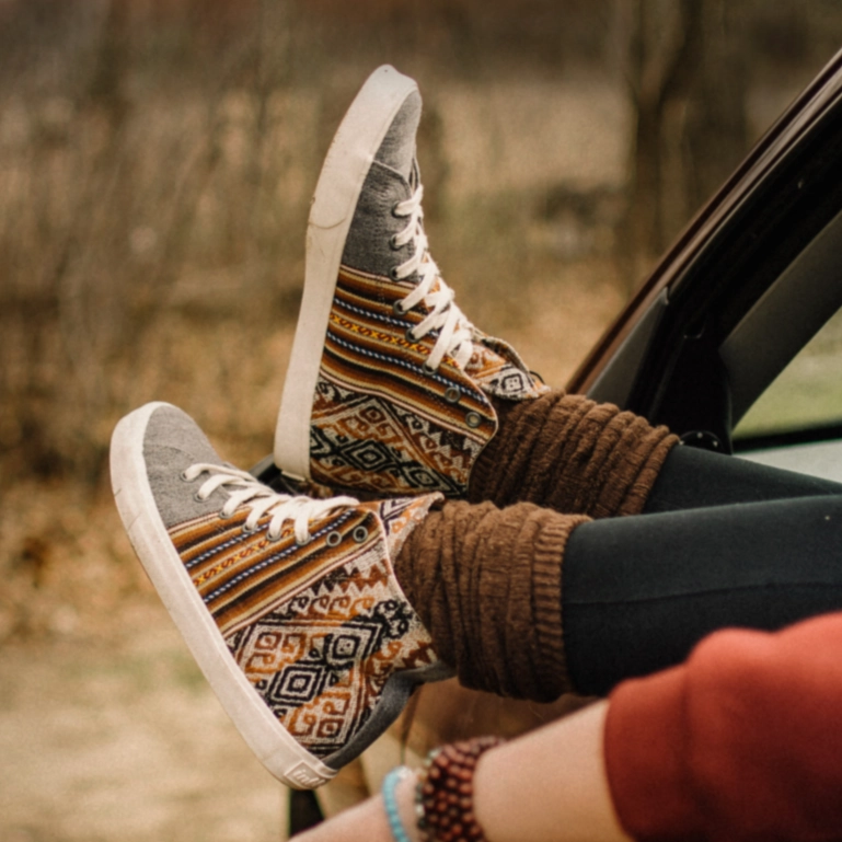 Neutral Choice LaceUpDesign London Sky High Top