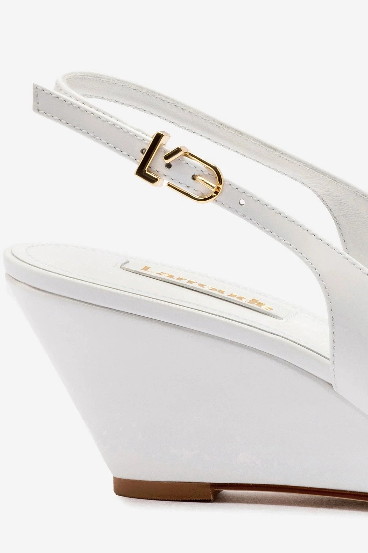 Loulou Pump In White Patent Leather Celebrity Vibe Cool Tone