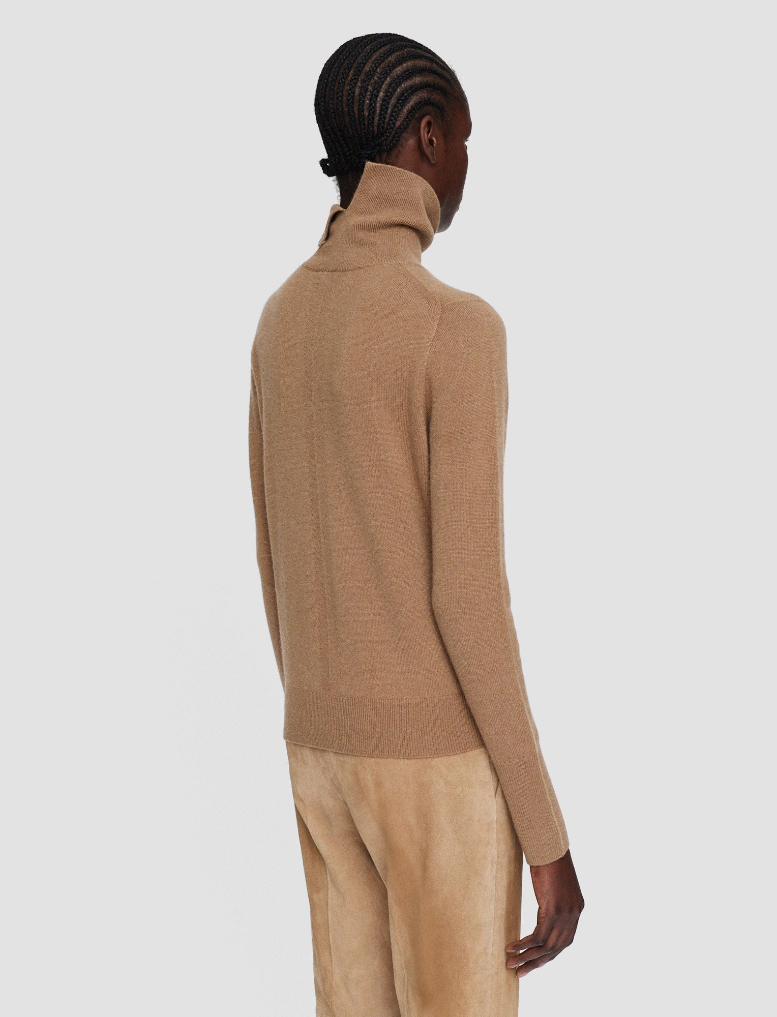 Butter Soft Yarn Balanced Stretch Structure Light Pure Cashmere High Neck Jumper