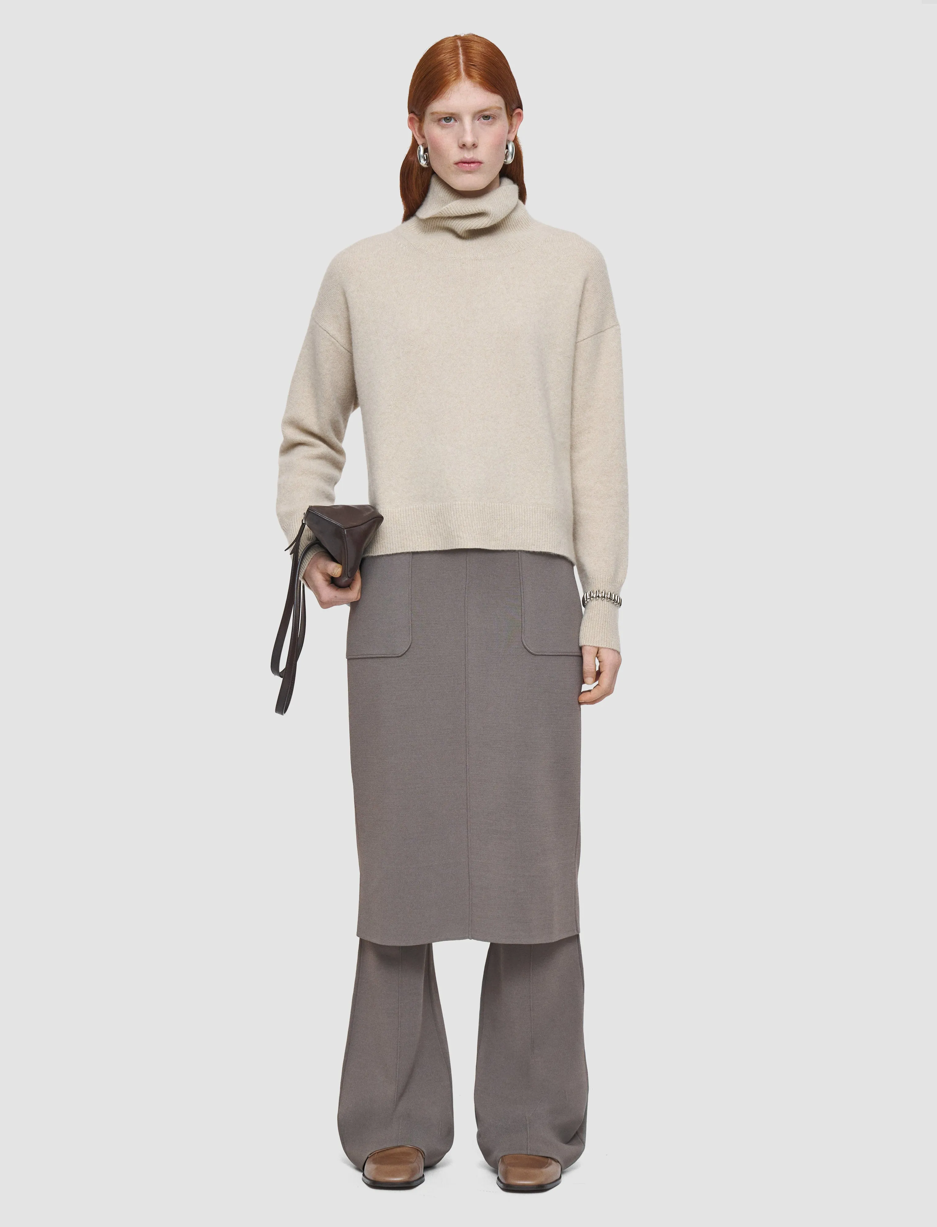 OdorResistant Finish Simple Classic Brushed Cashmere High Neck Jumper