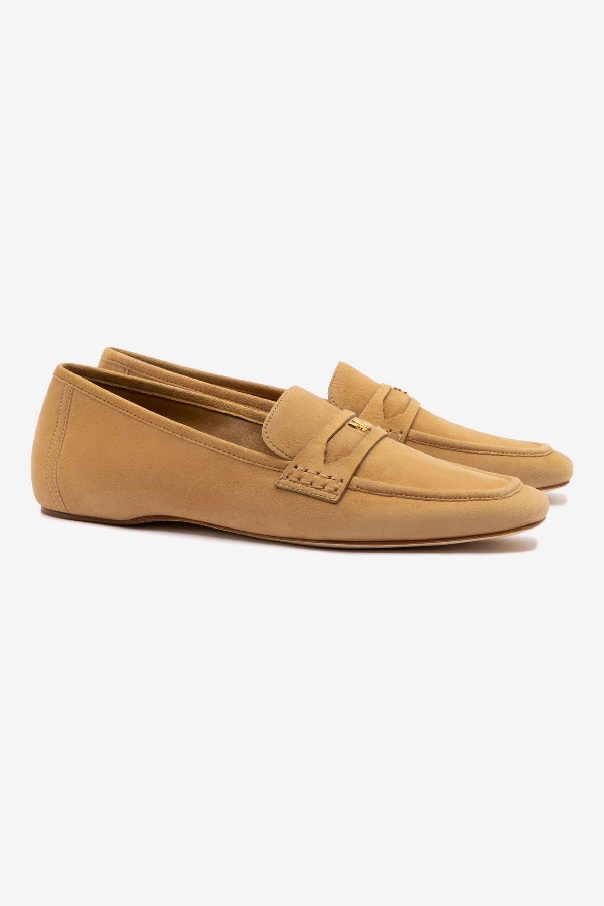Stylish Daily Comfort Suki Flat Loafer In Peanut Suede