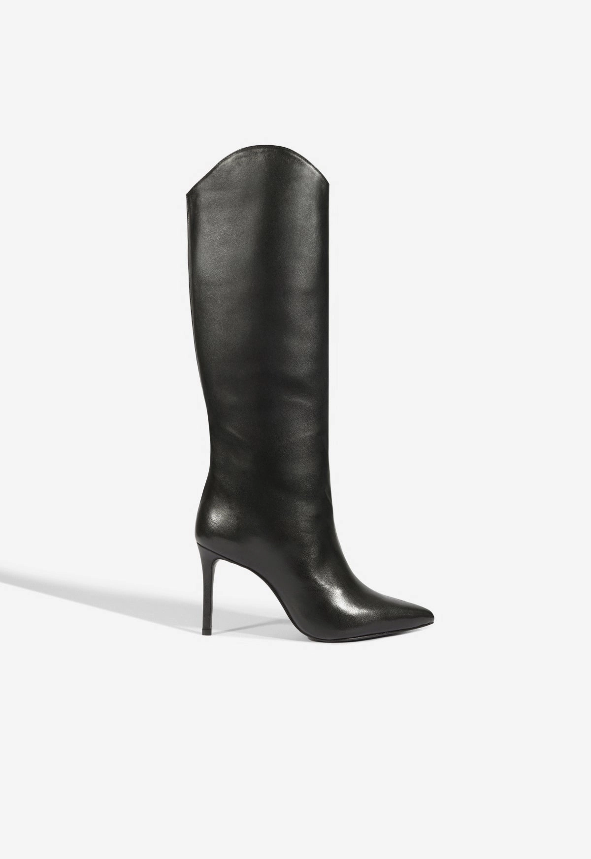 Resort Mood Maryana Leather Boot