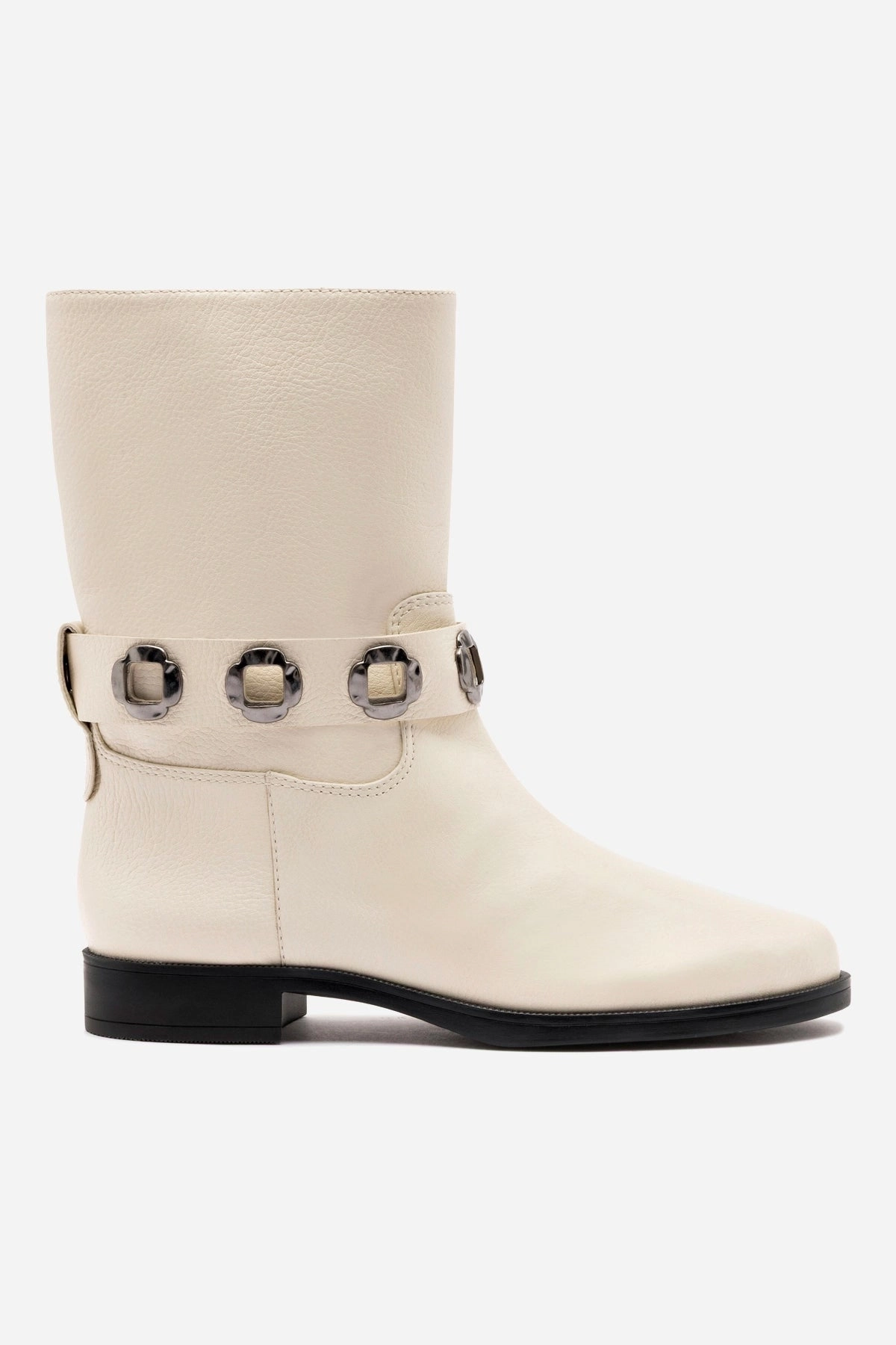 Milan Flat Bootie In Ivory Leather Dynamic Flex Construction Feather Light Long Distance