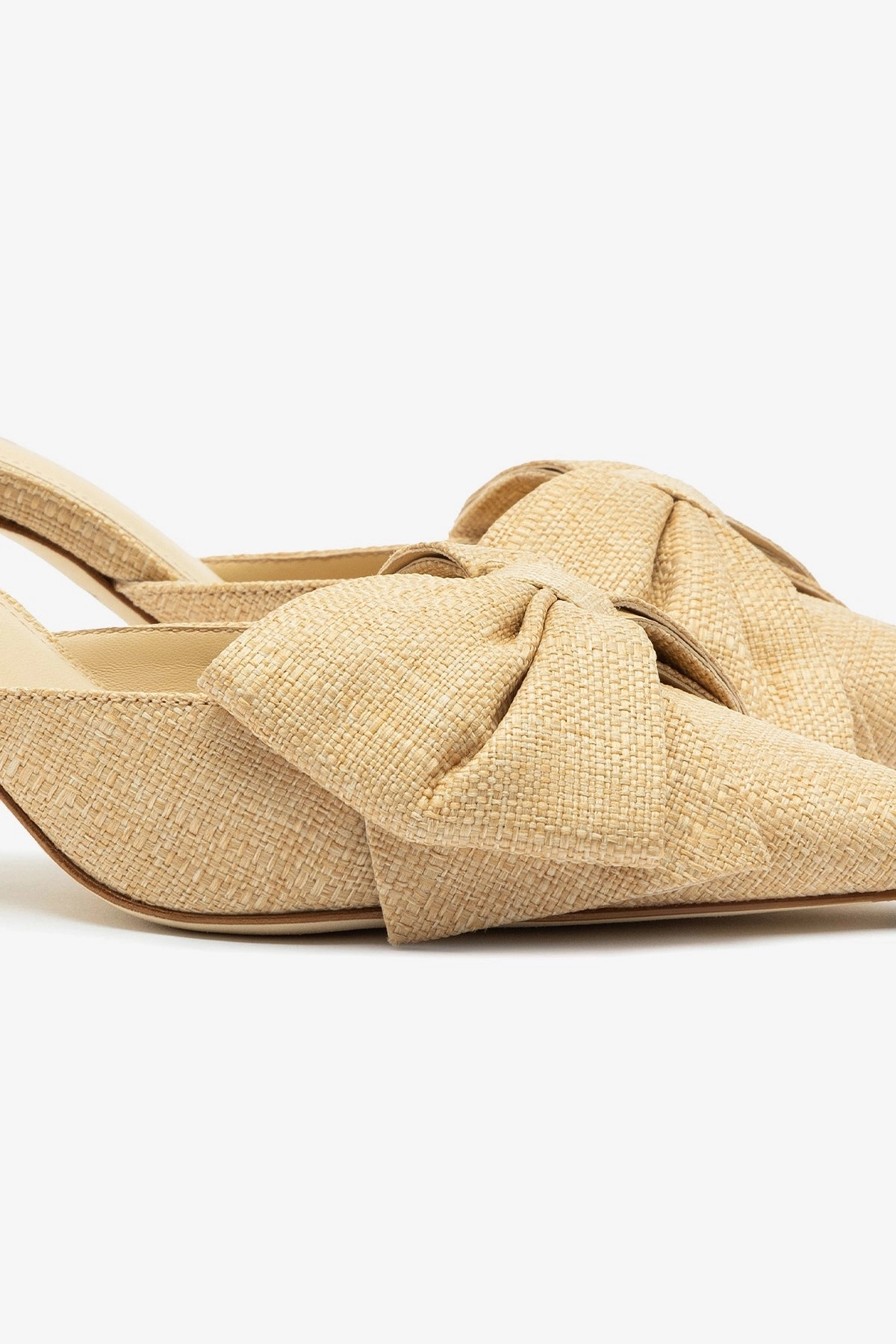 Chic Fit Mini Elle Pump In Beige Raffia
