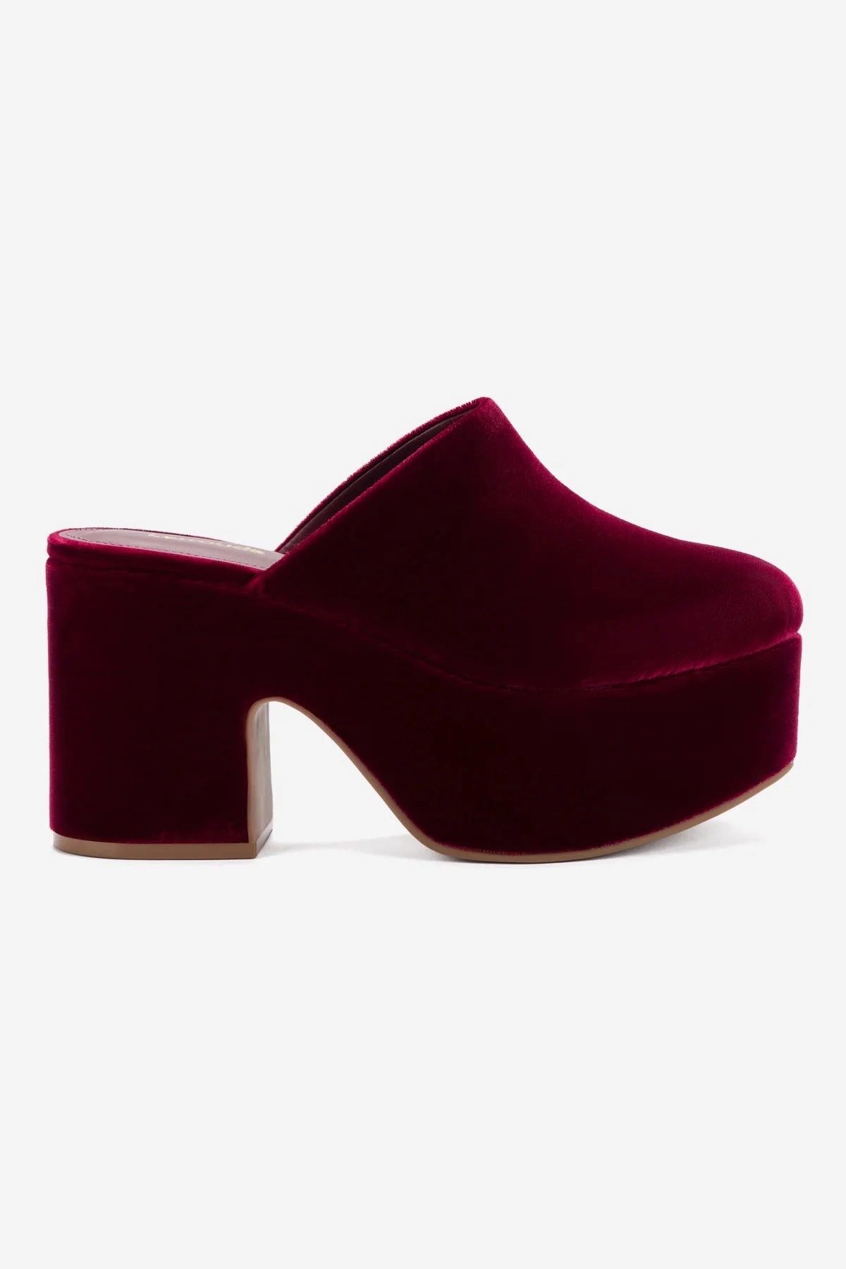 Everywhere Fit Supportive Core Weekend Warriors Miso Platform Clog In Wine Velvet