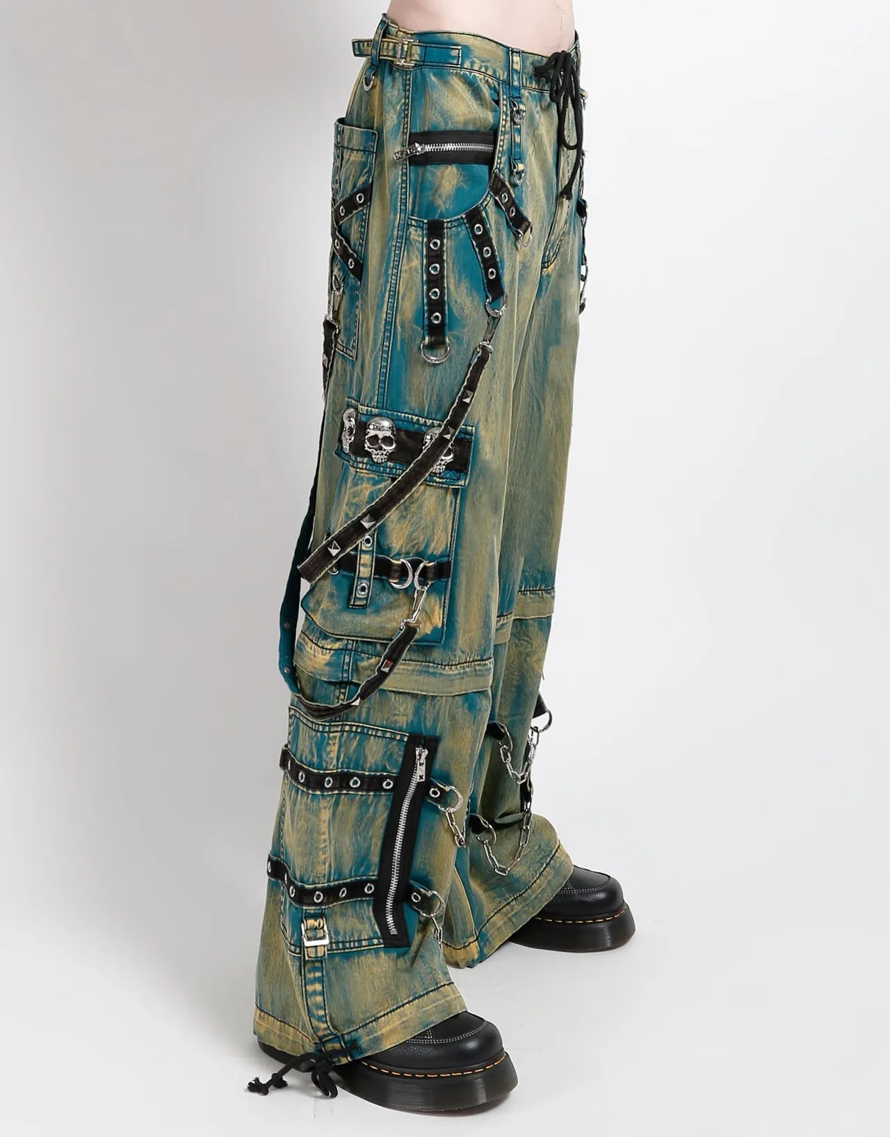 SKULL STUD PANT BLUE SKY WASH Slim Look Fit