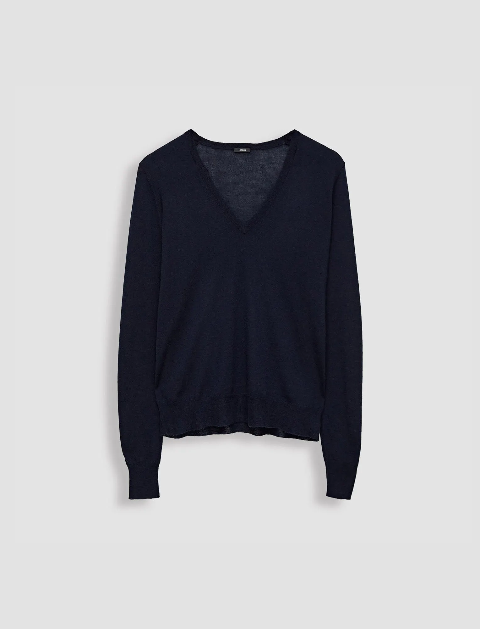 Minimalist Aesthetic Weekend Classic Cashair V Neck Jumper