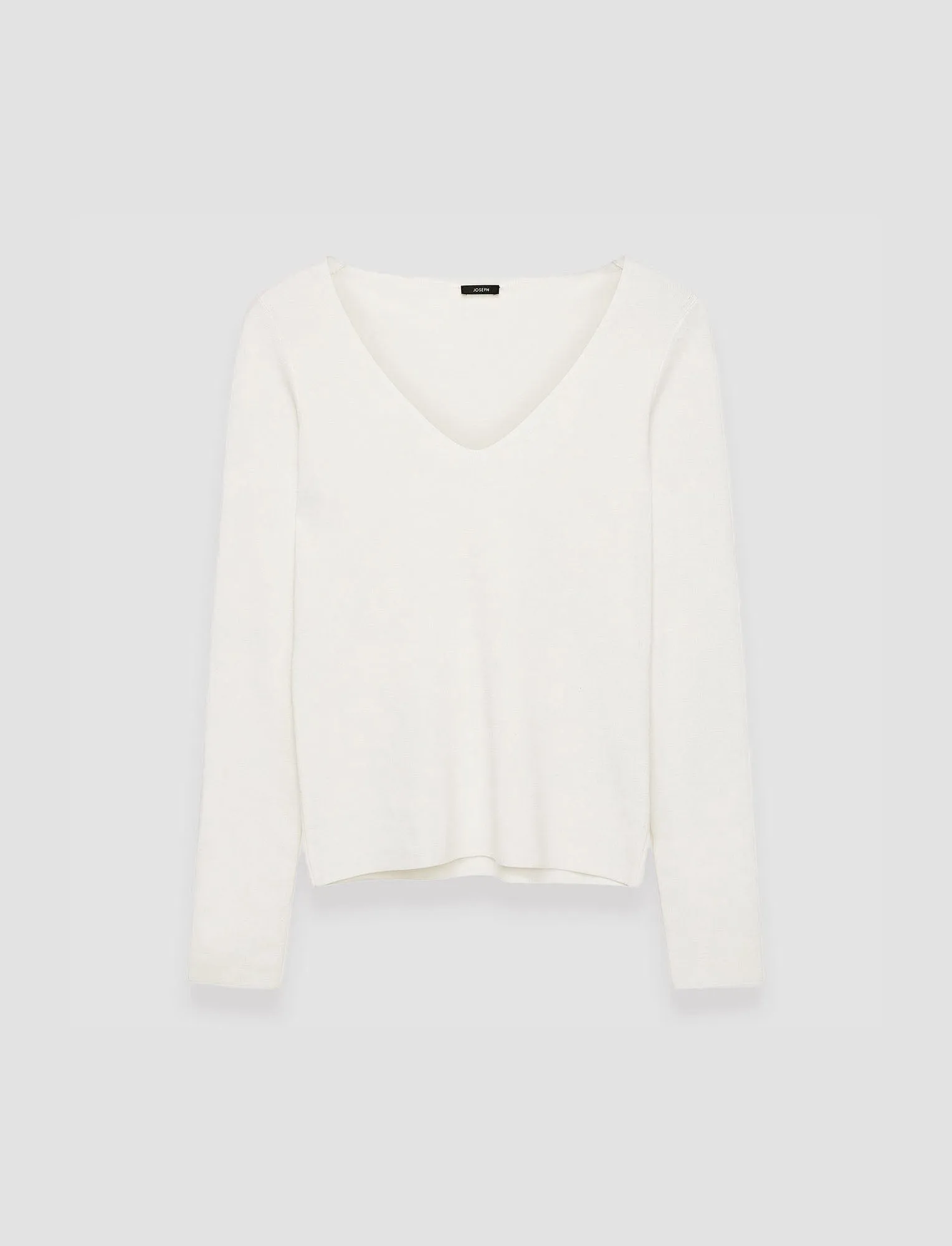 Neutral Tone Colorfast Guide Silk Stretch V Neck Top