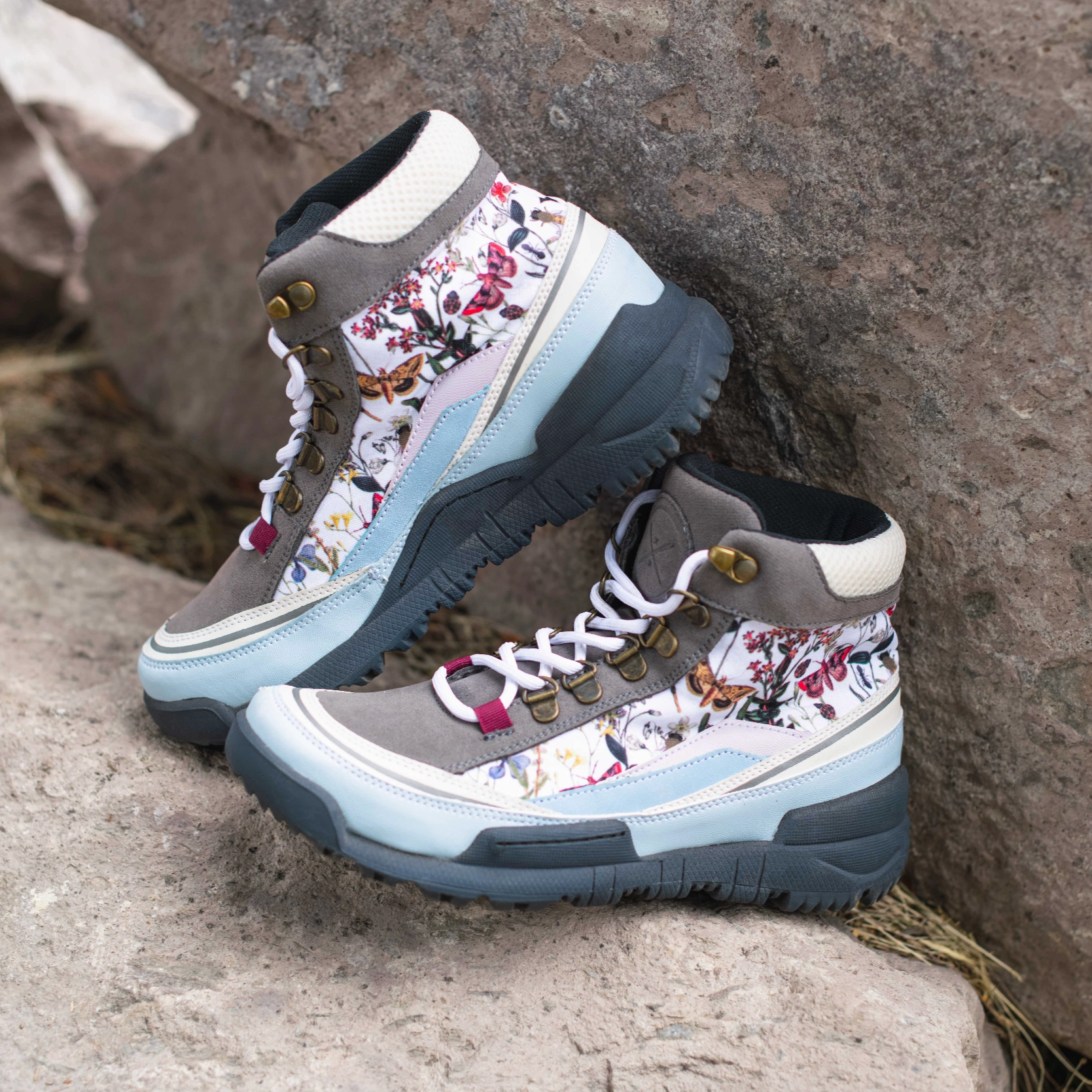 Monterey - Vegan Trekk Boot Flexibility Design