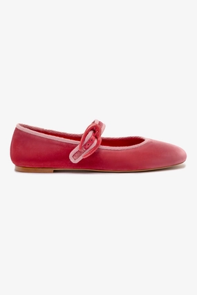 Verona Ballet Flat In Lampone Velvet Dinner Look