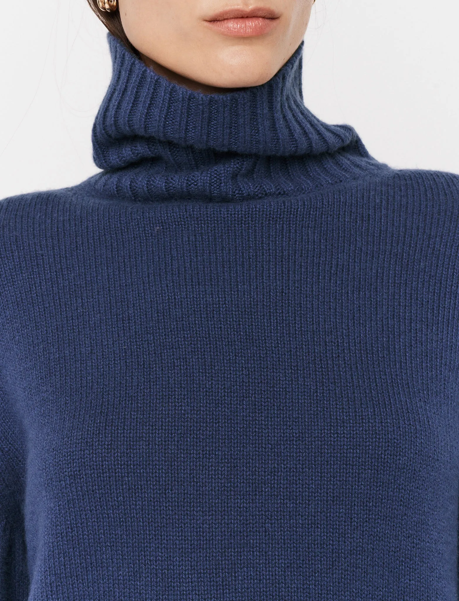 Quick Dressing Open Cashmere High Neck Jumper