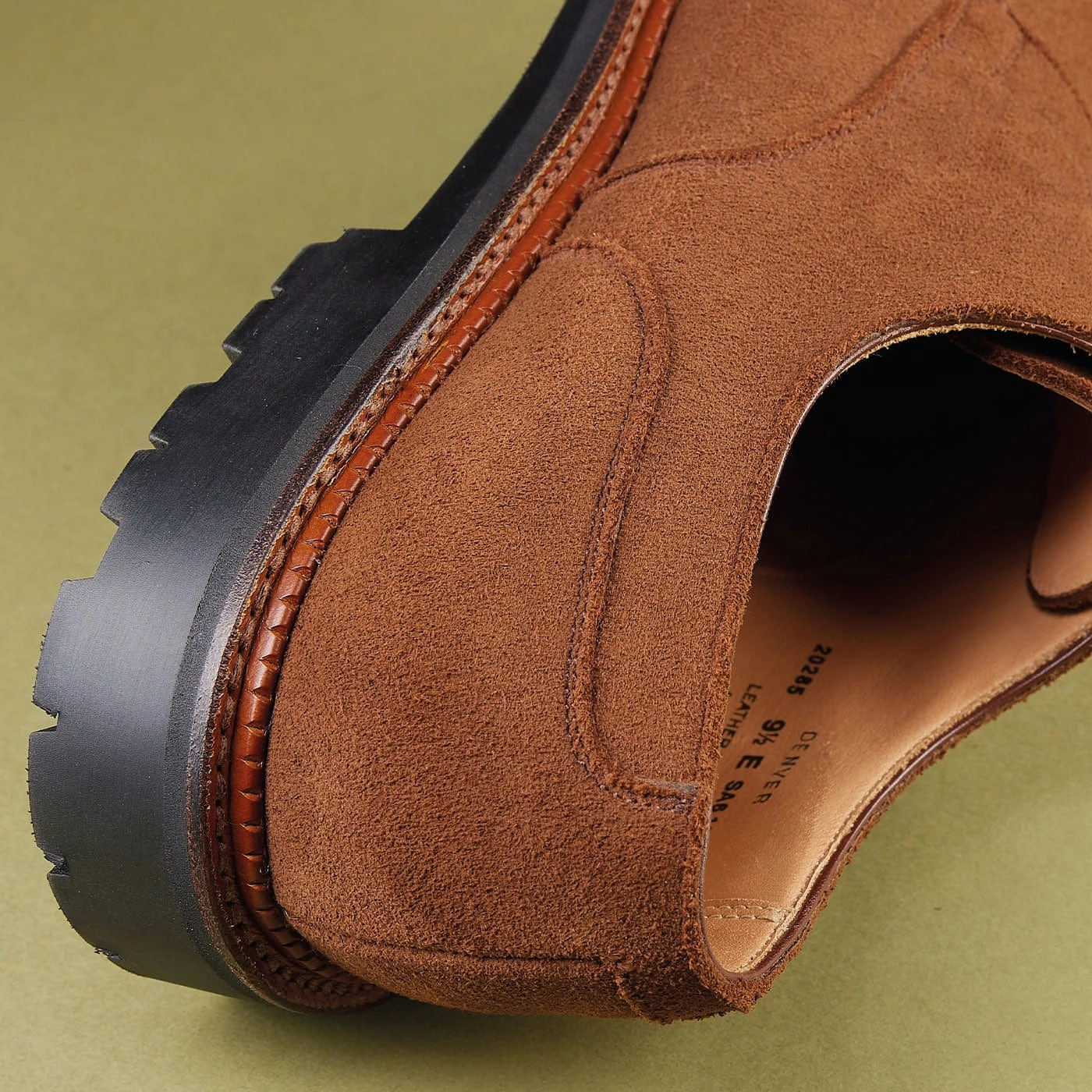 Workout Denver Tobacco Deer Skin Suede