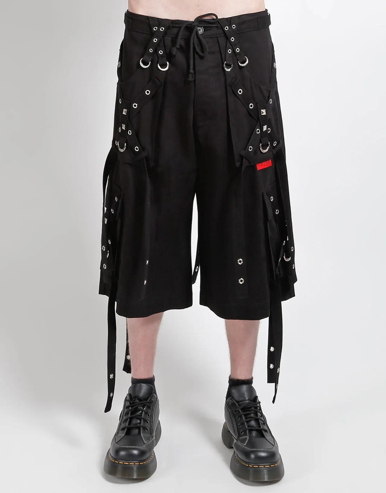 OUT OF CONTROL SHORT Utility pocket FlexibleStretchWeave