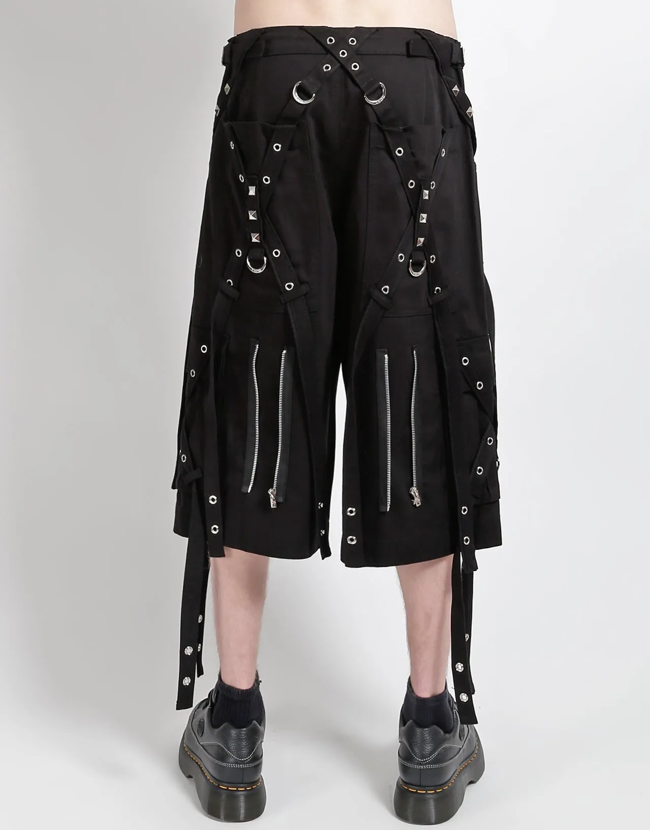 OdorResistantFinish OUT OF CONTROL SHORT