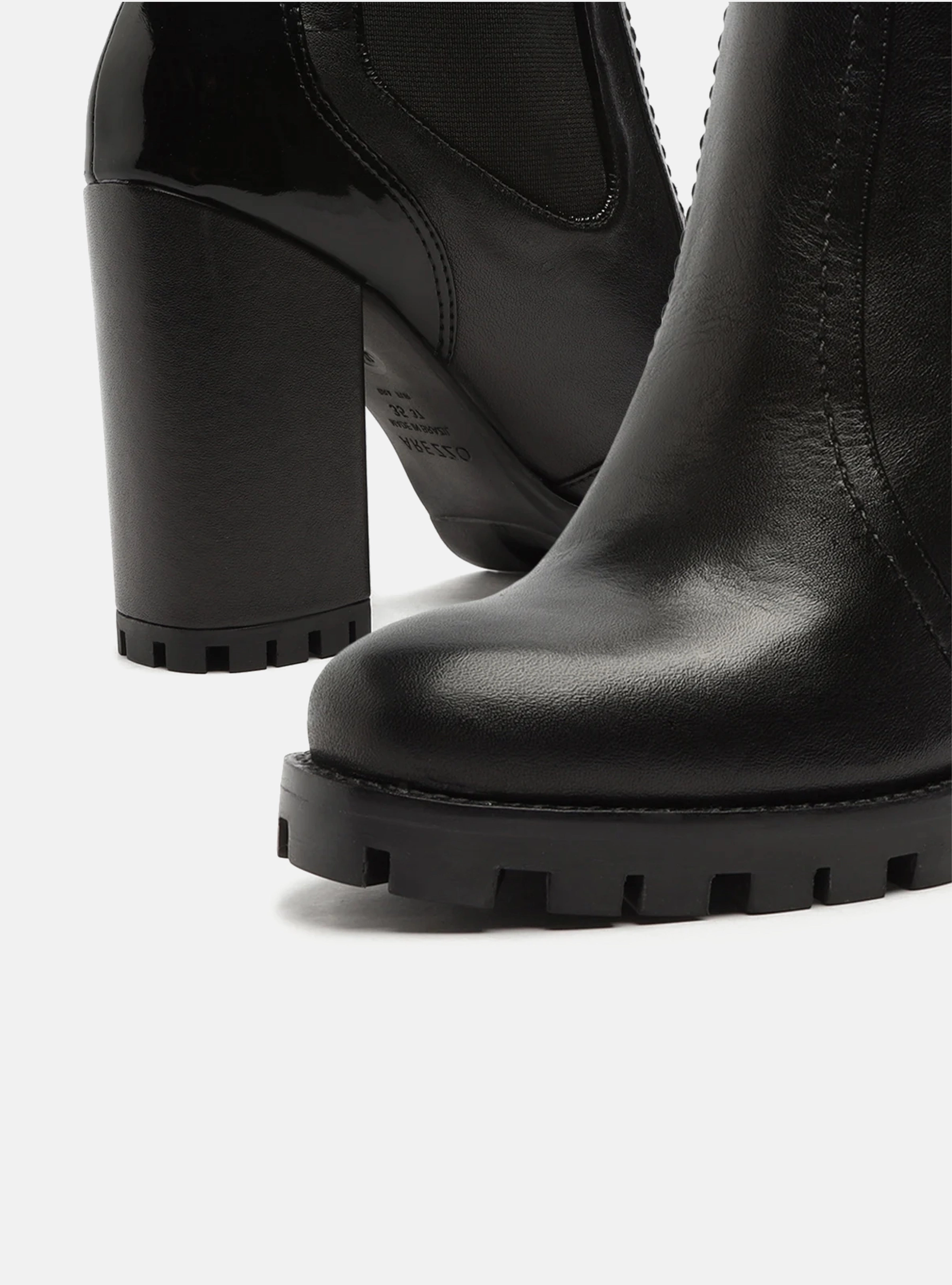 Fit Pamela Leather Bootie