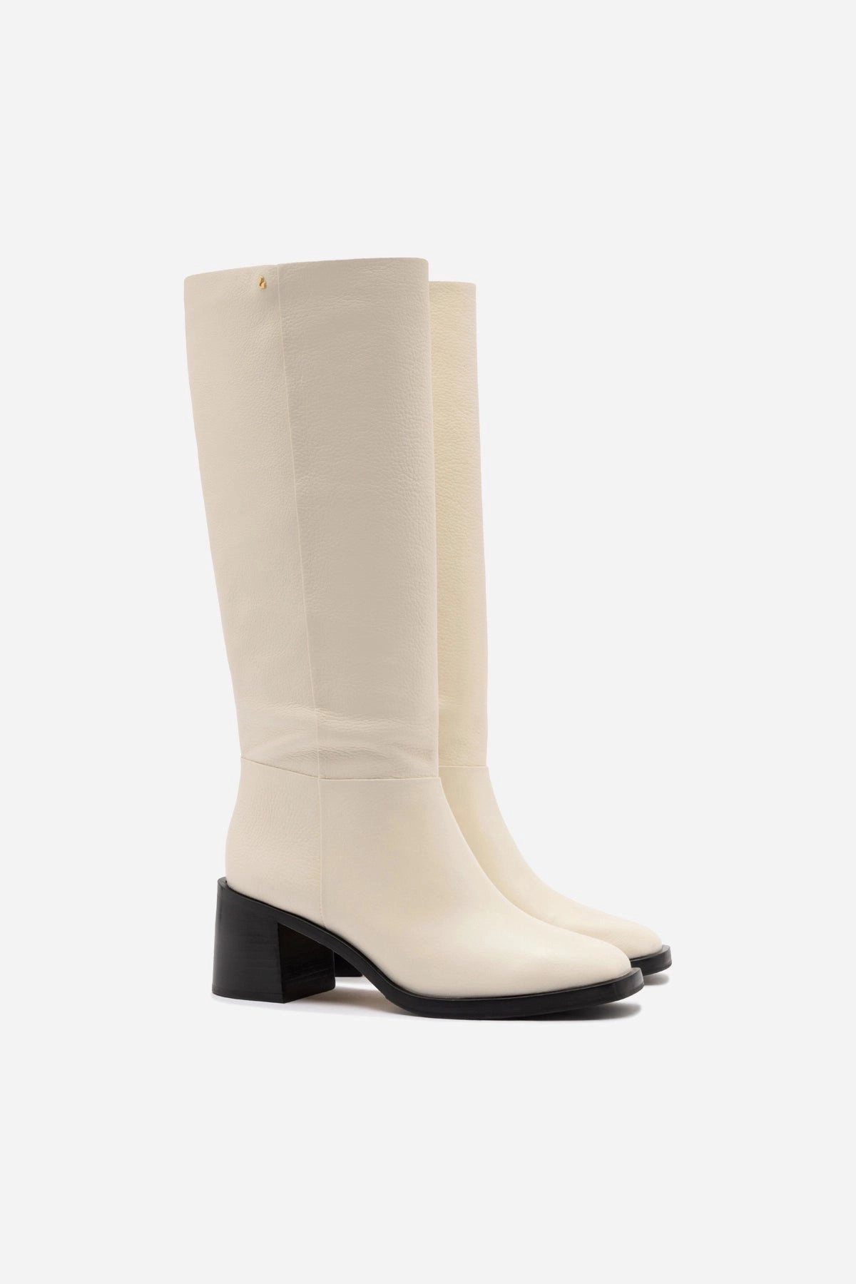 Ricky Boot In Ivory Leather Flexible Fit City Adventure High Rebound Midsole