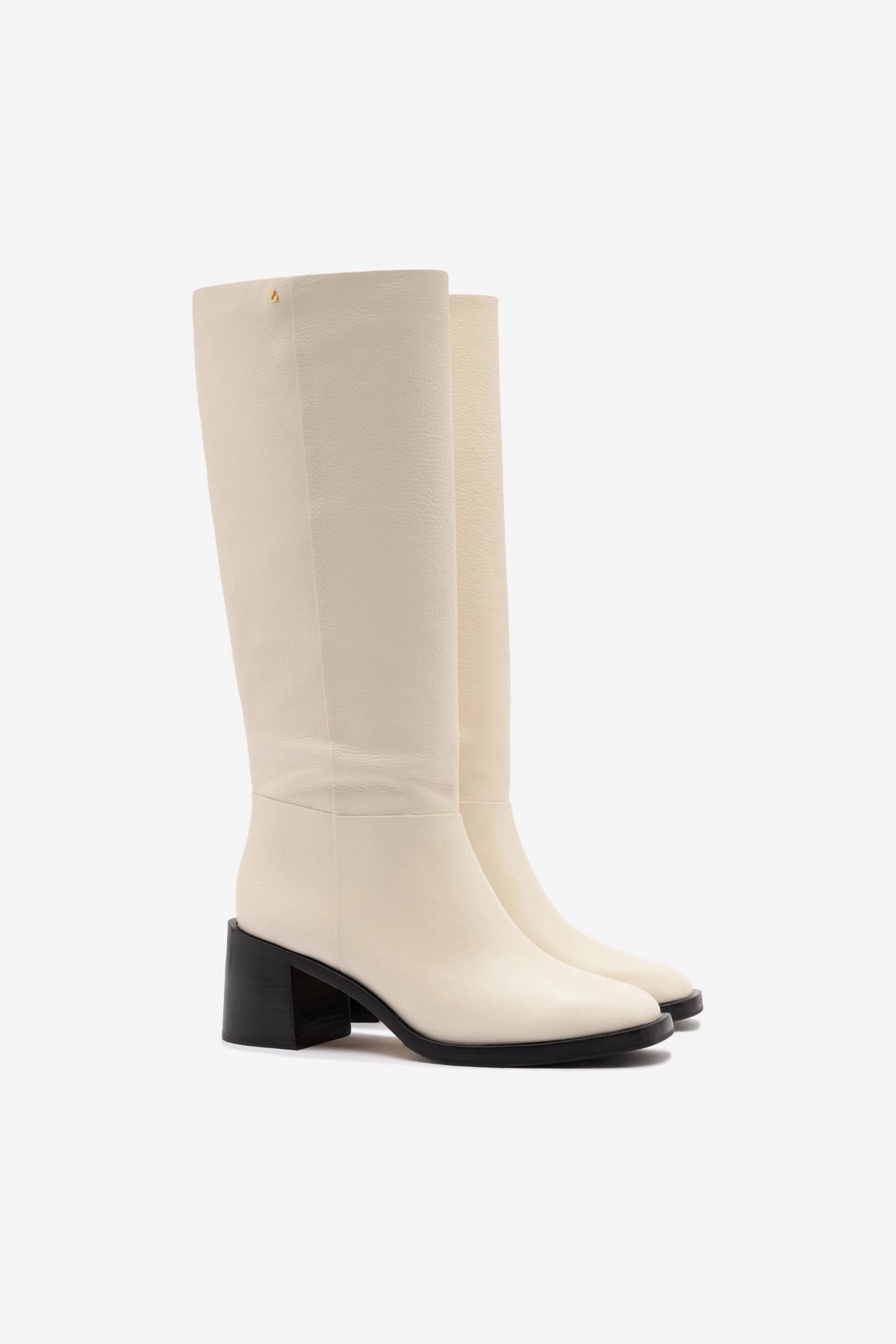 Comfortable fit Ricky Boot In Ivory Leather