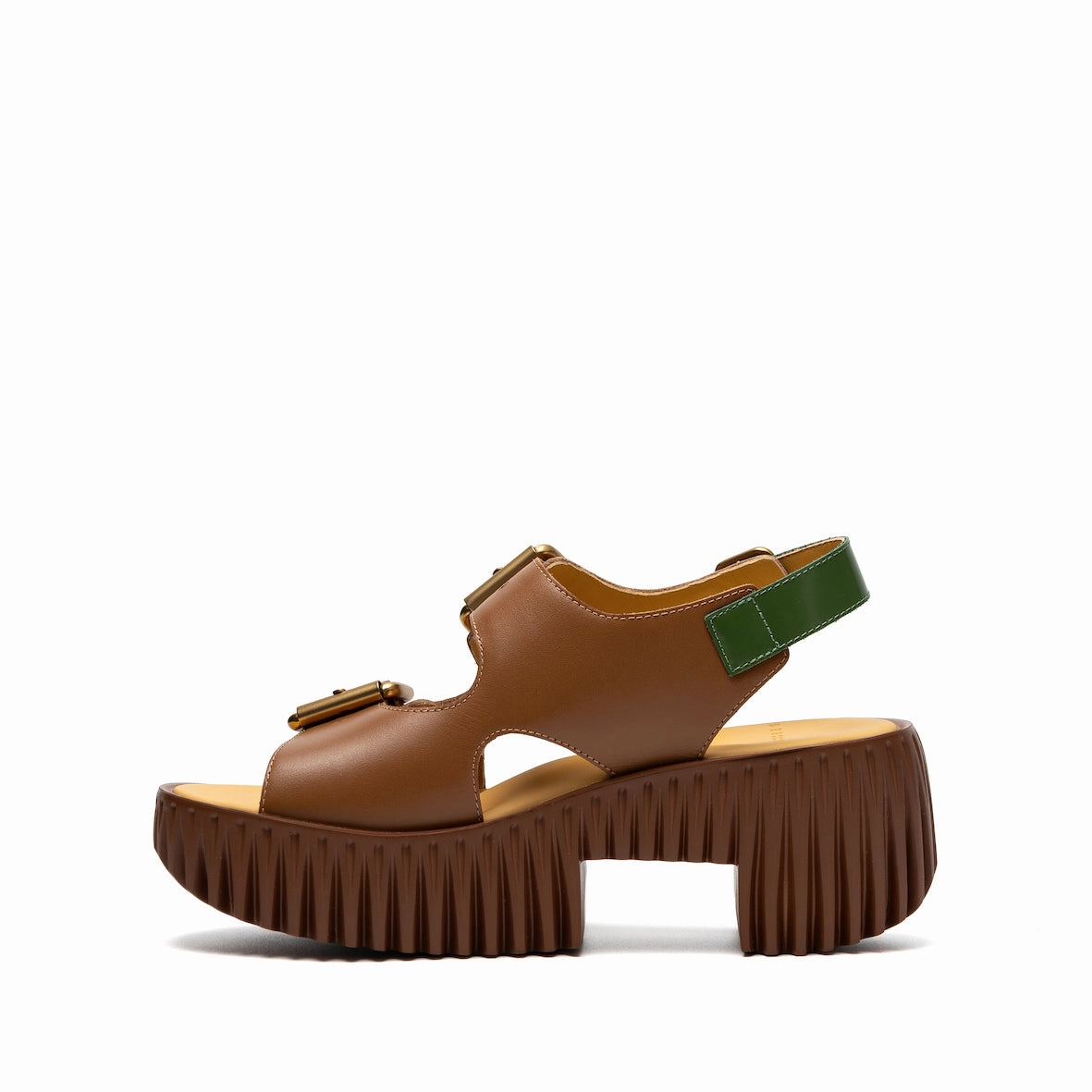 PLIA ASTRA BROWN Step Ahead