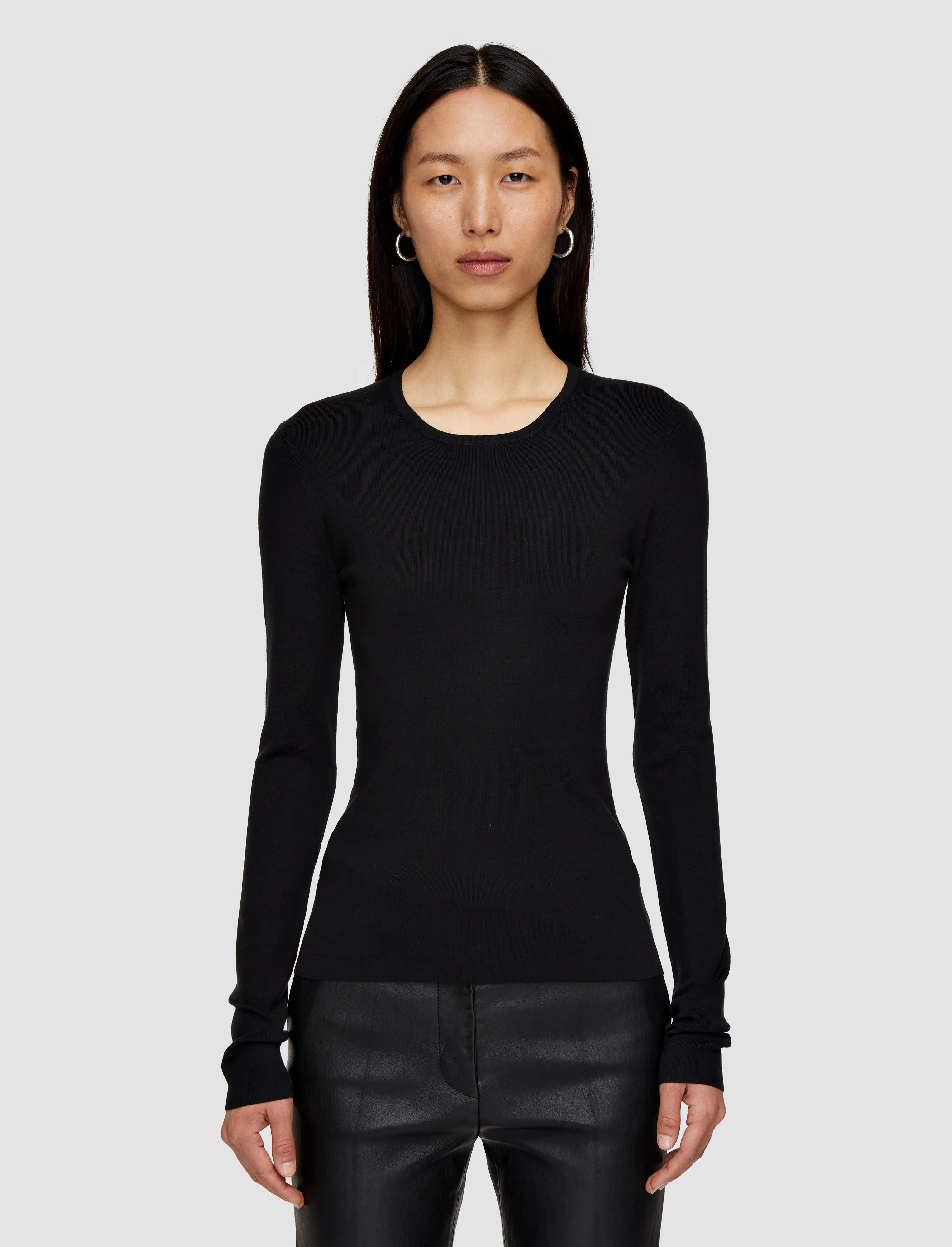 Reinforced Neckline Stitching Silk Stretch Top