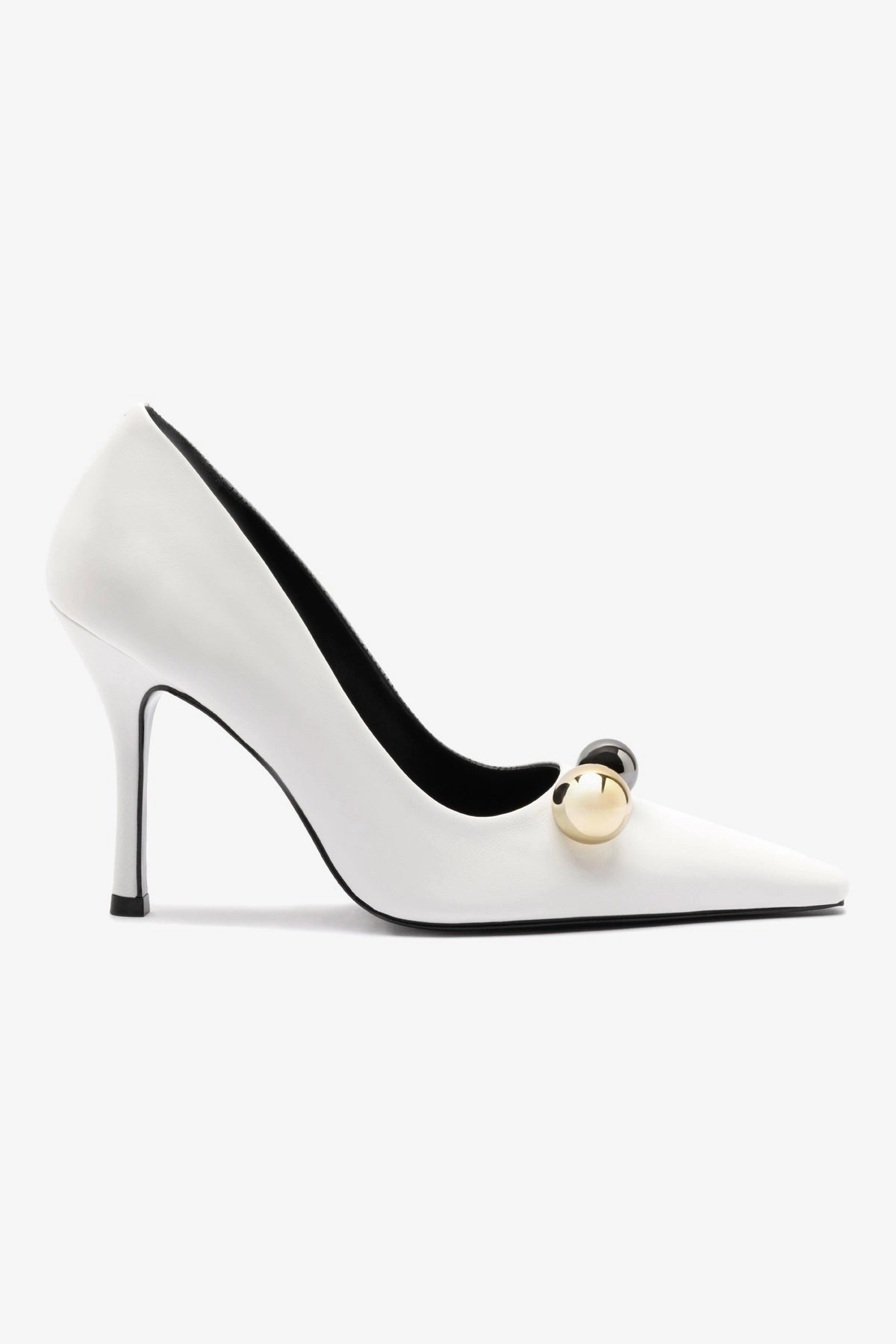 Meta Move Daily Essential Larroud x CPPXO Pump In White Leather