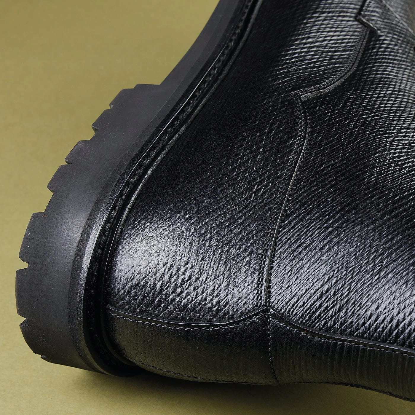 Air Dry Grizedale Black Russian Grain