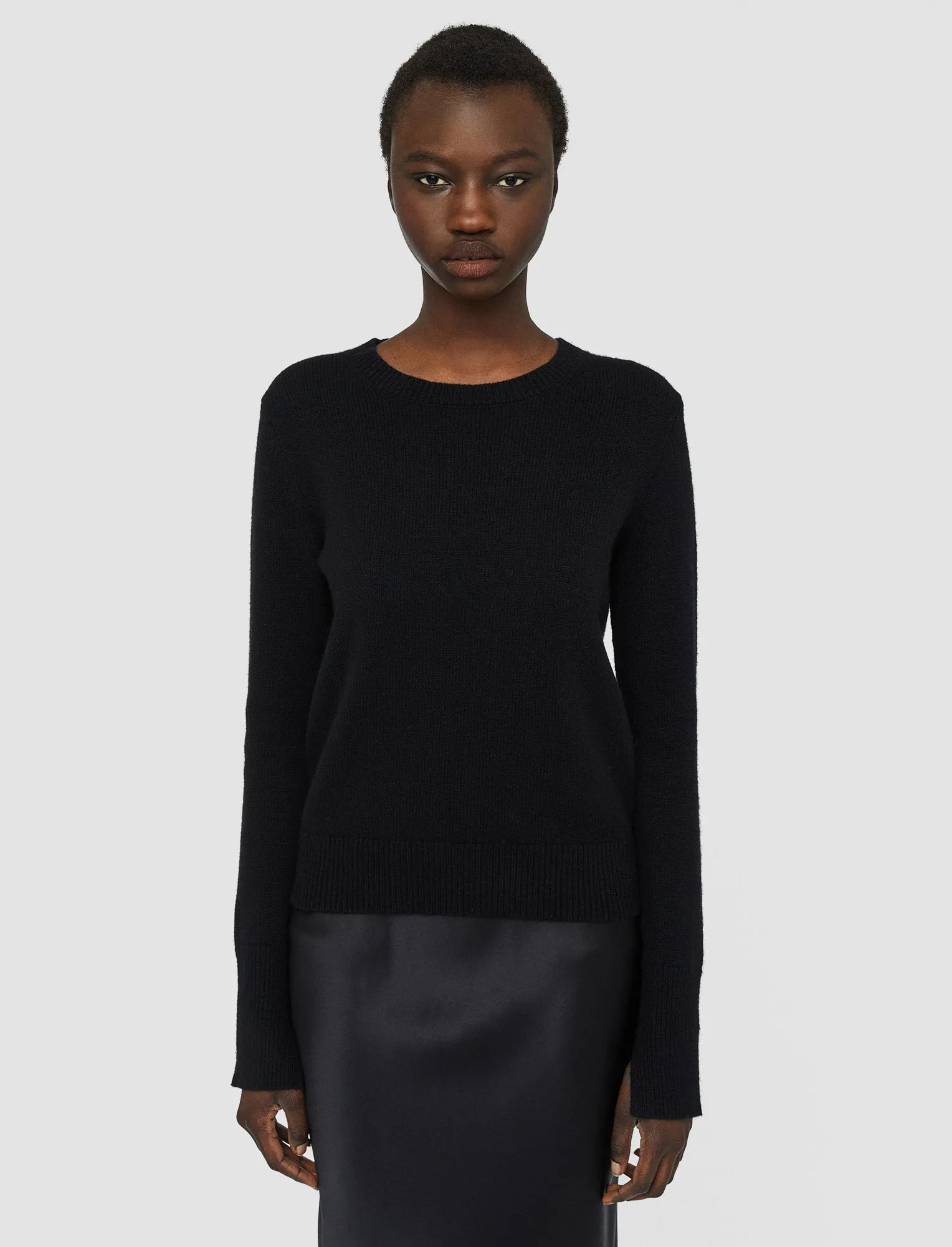 Pure Cashmere Round Neck Jumper Subtle Detail