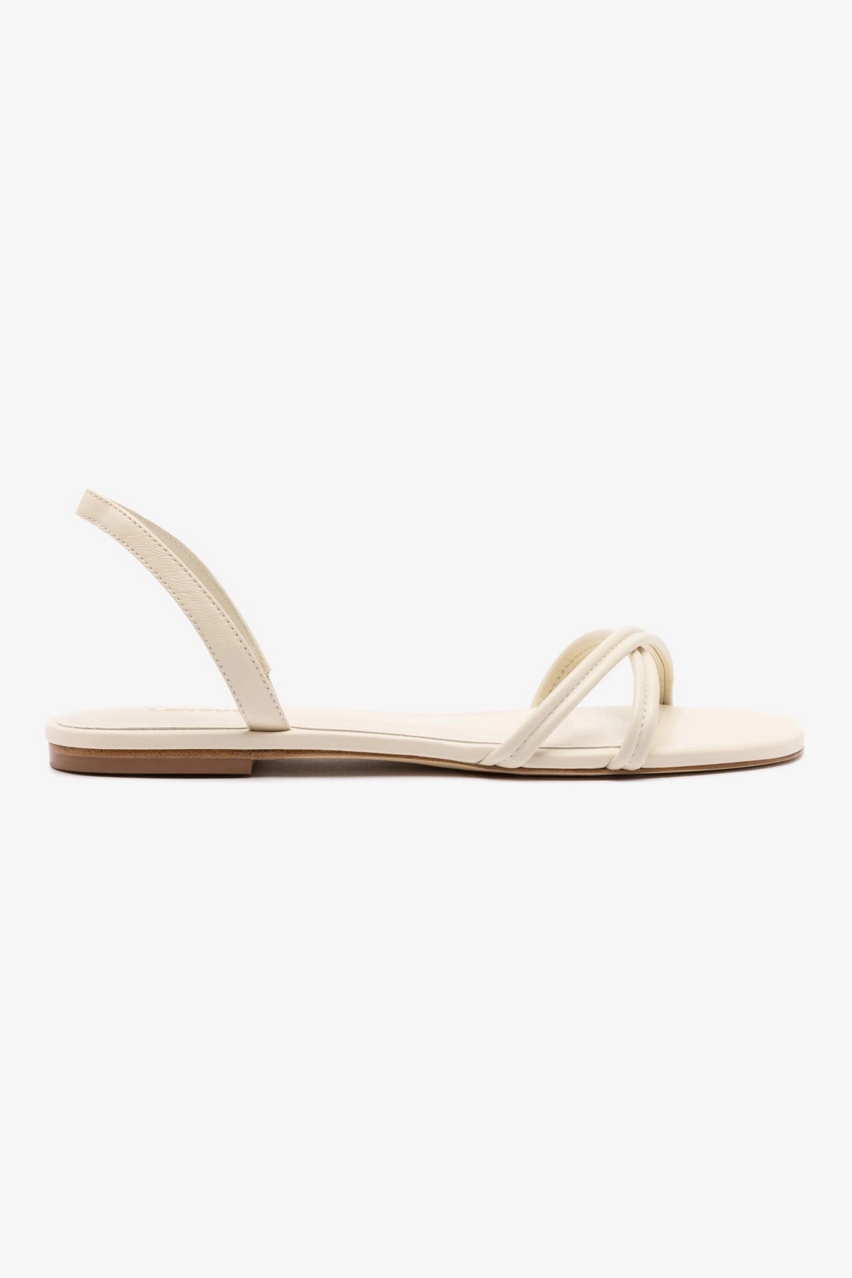 Durable Build Weekend Errands Annie Flat In Ivory Leather