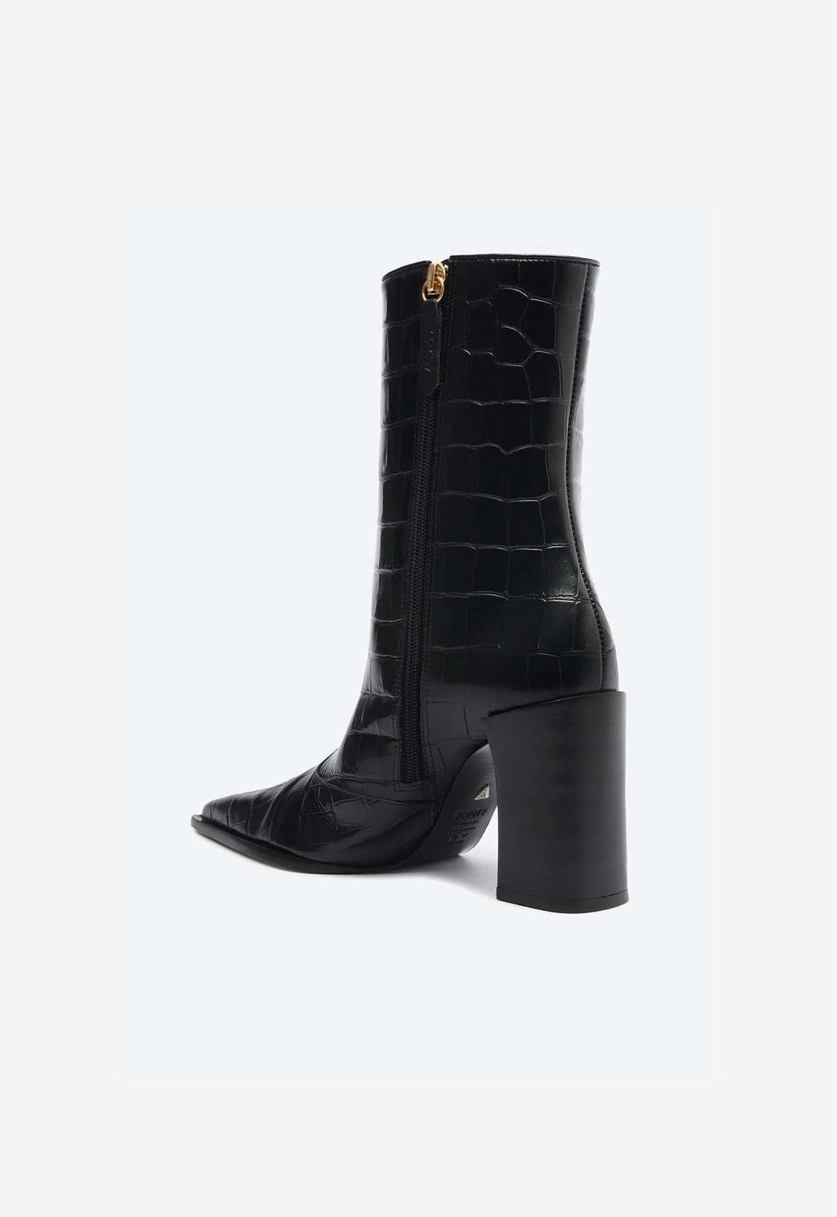 Dust Free Memory Foam Airport Travel Raffaela Croc Bootie