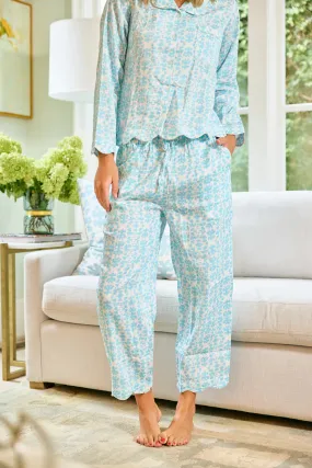 RelaxedNeckline Scalloped Pajama Set Long in Blue Chintz