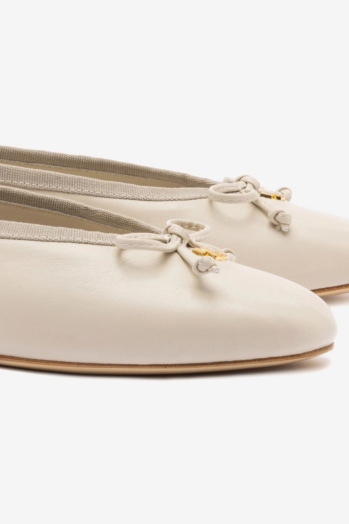 Zip Fast Pavlova Ballet Flat In Mushroom Grey Leather