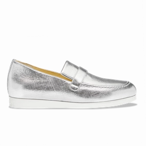 Move Bold Alysia Sneaker