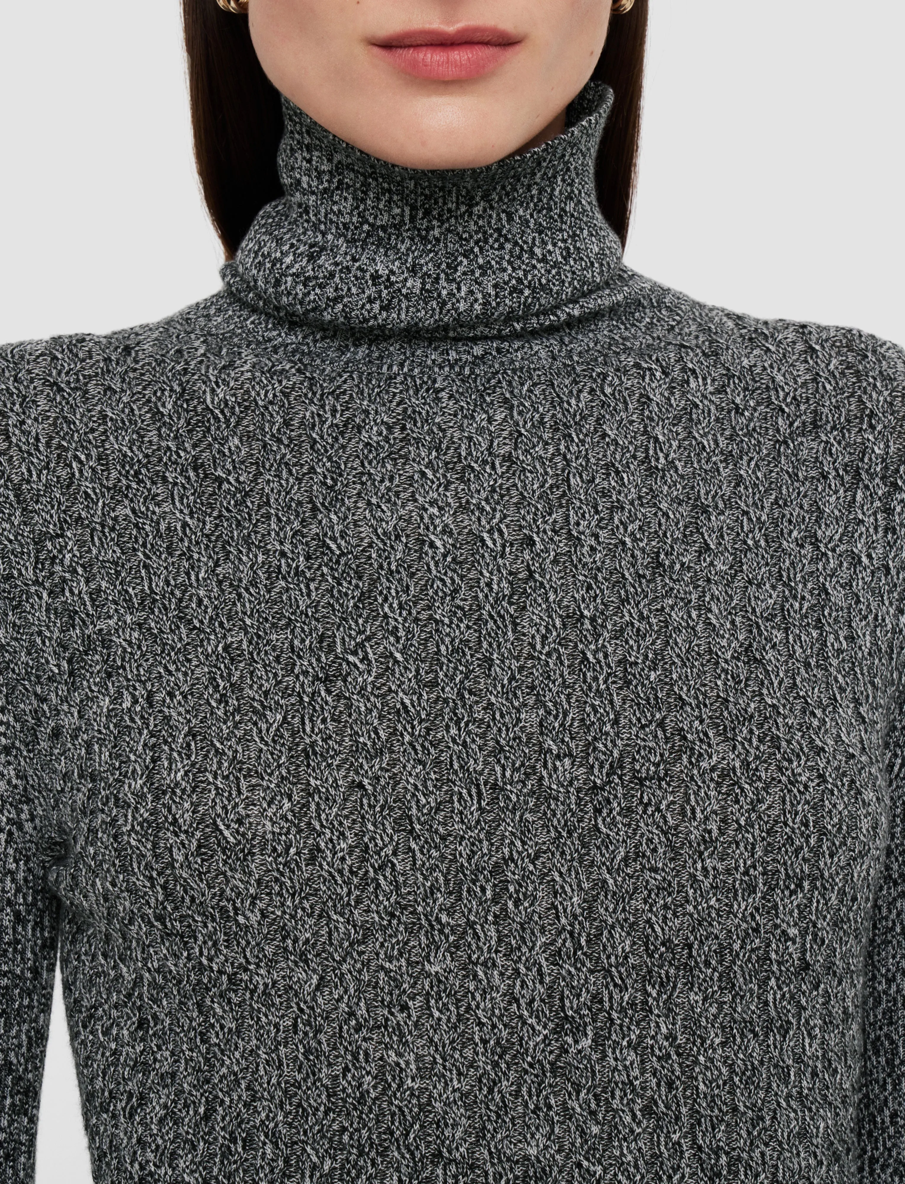 Smooth Flatlock Seams Ribbed Cable Knit High Neck Jumper