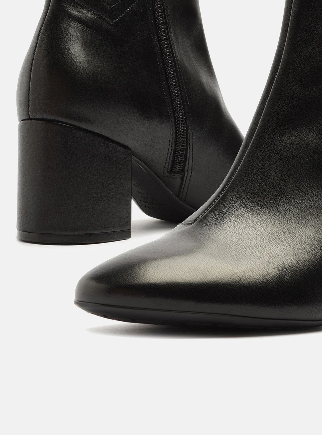 Rosi Leather Bootie Rock Guard