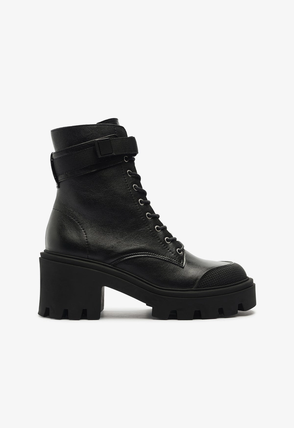 Sarah Bootie Adjustable Lace Closure