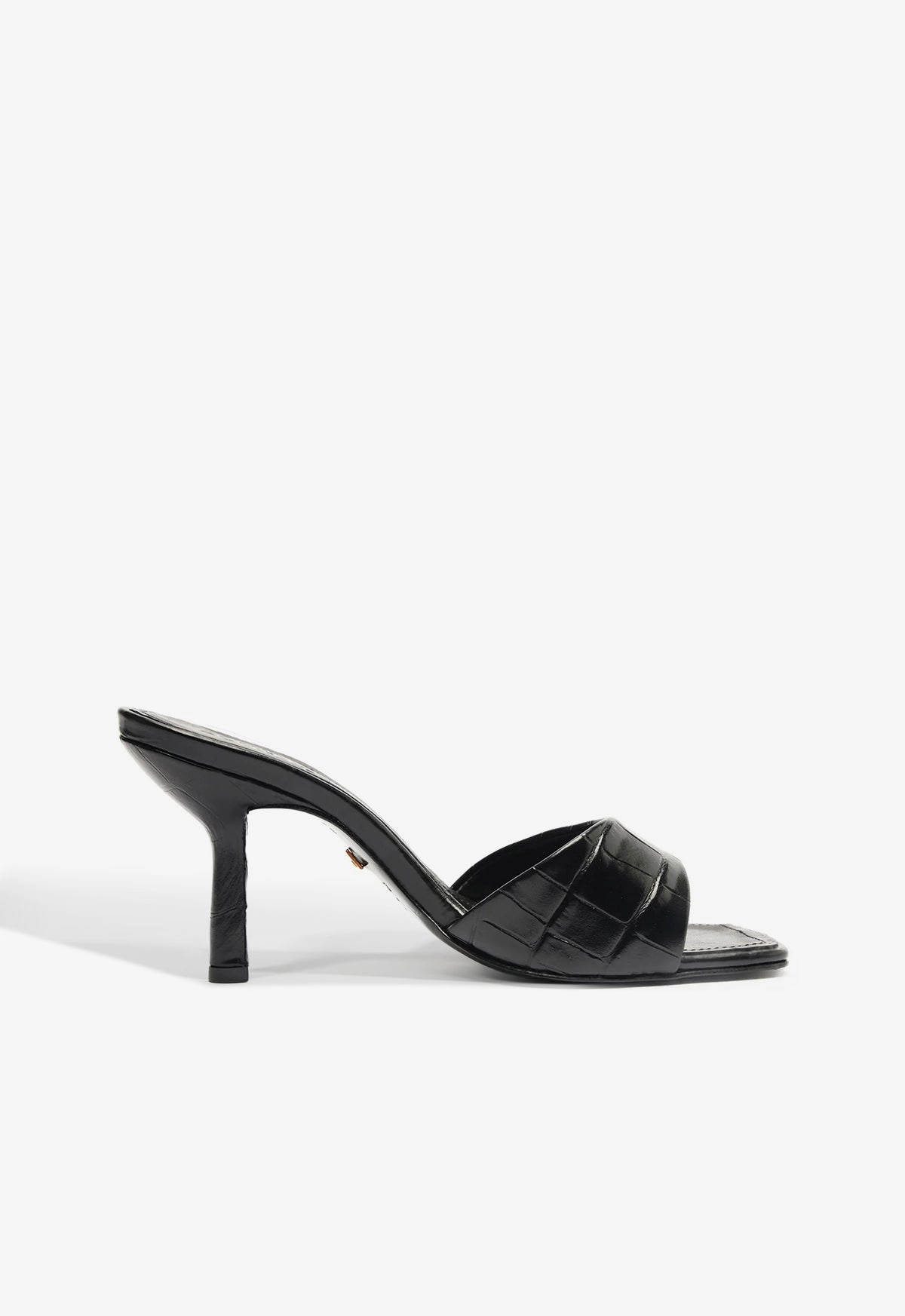 London Edge Posseni Sandal