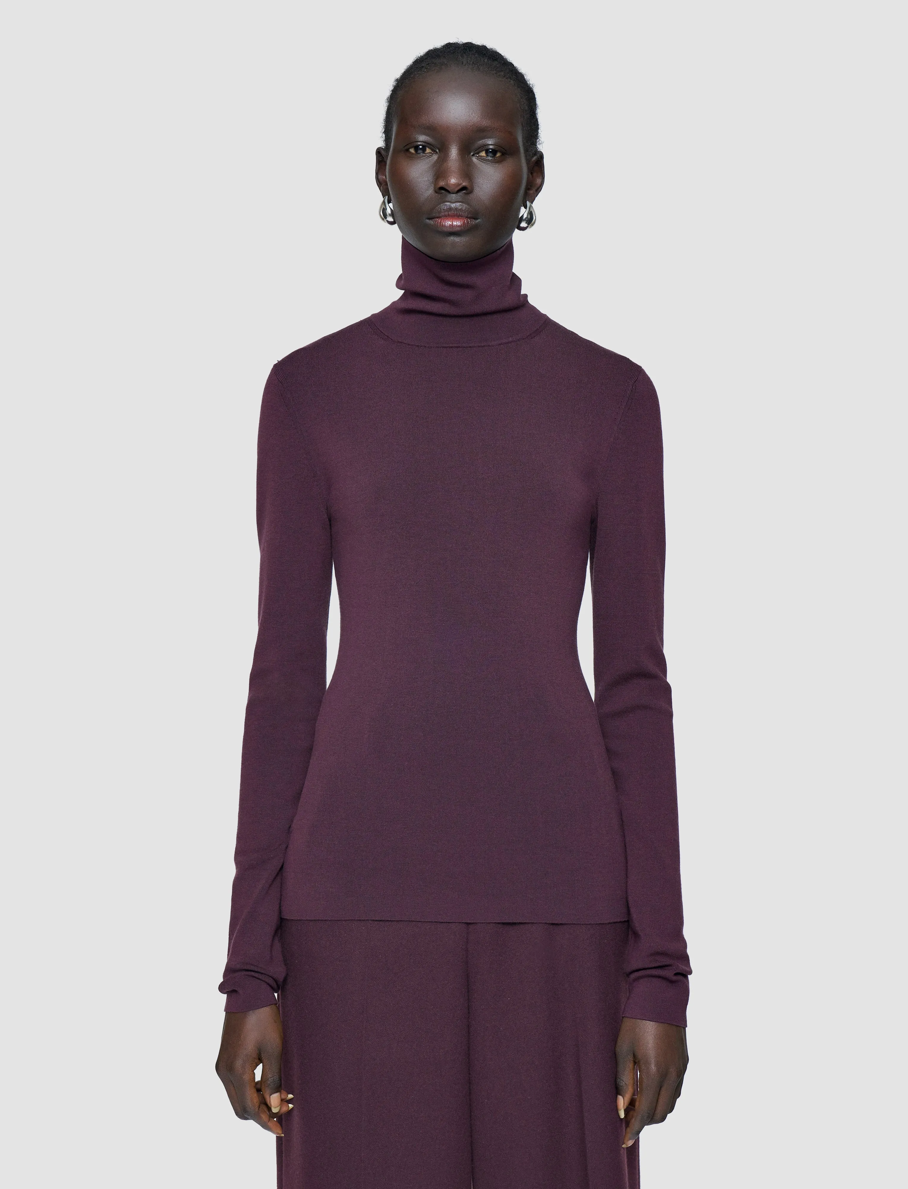 Silk Stretch High Neck Top Compact Weave Daily Look