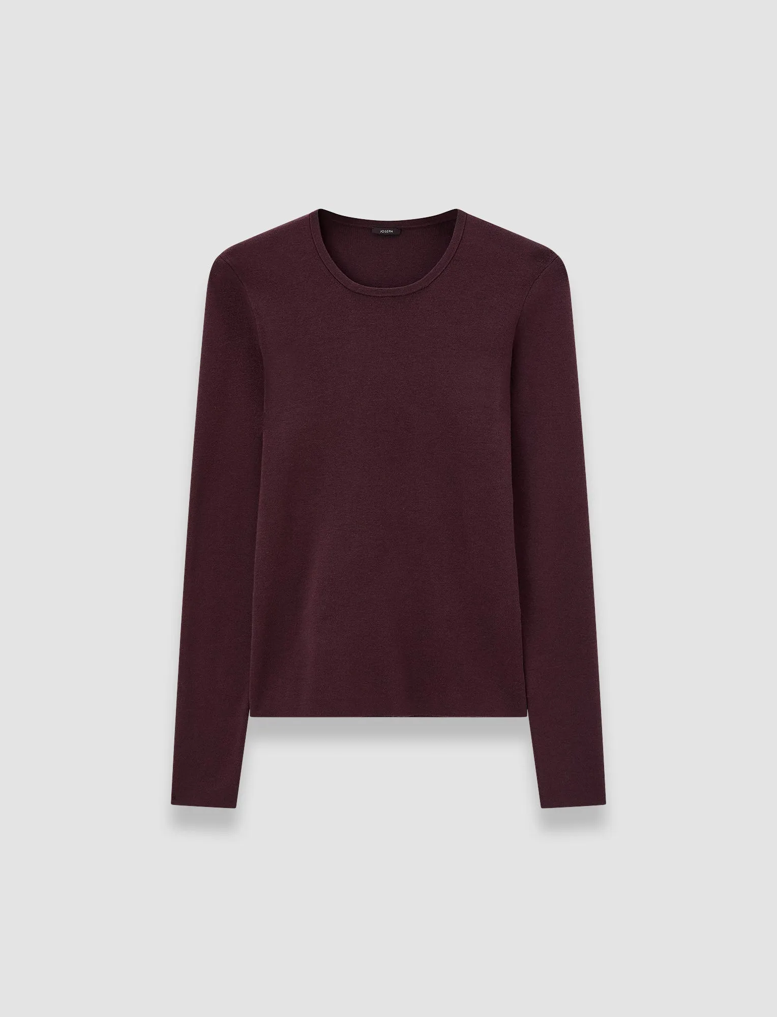 Silk Stretch Top Functional Look