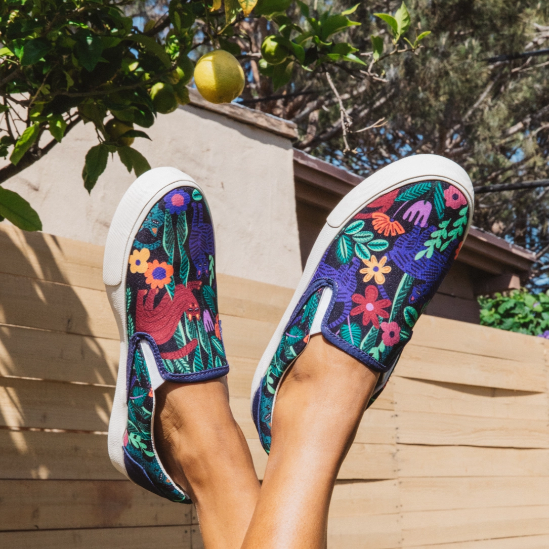 All-Day Stability Canvas Material Sokoke Slip On